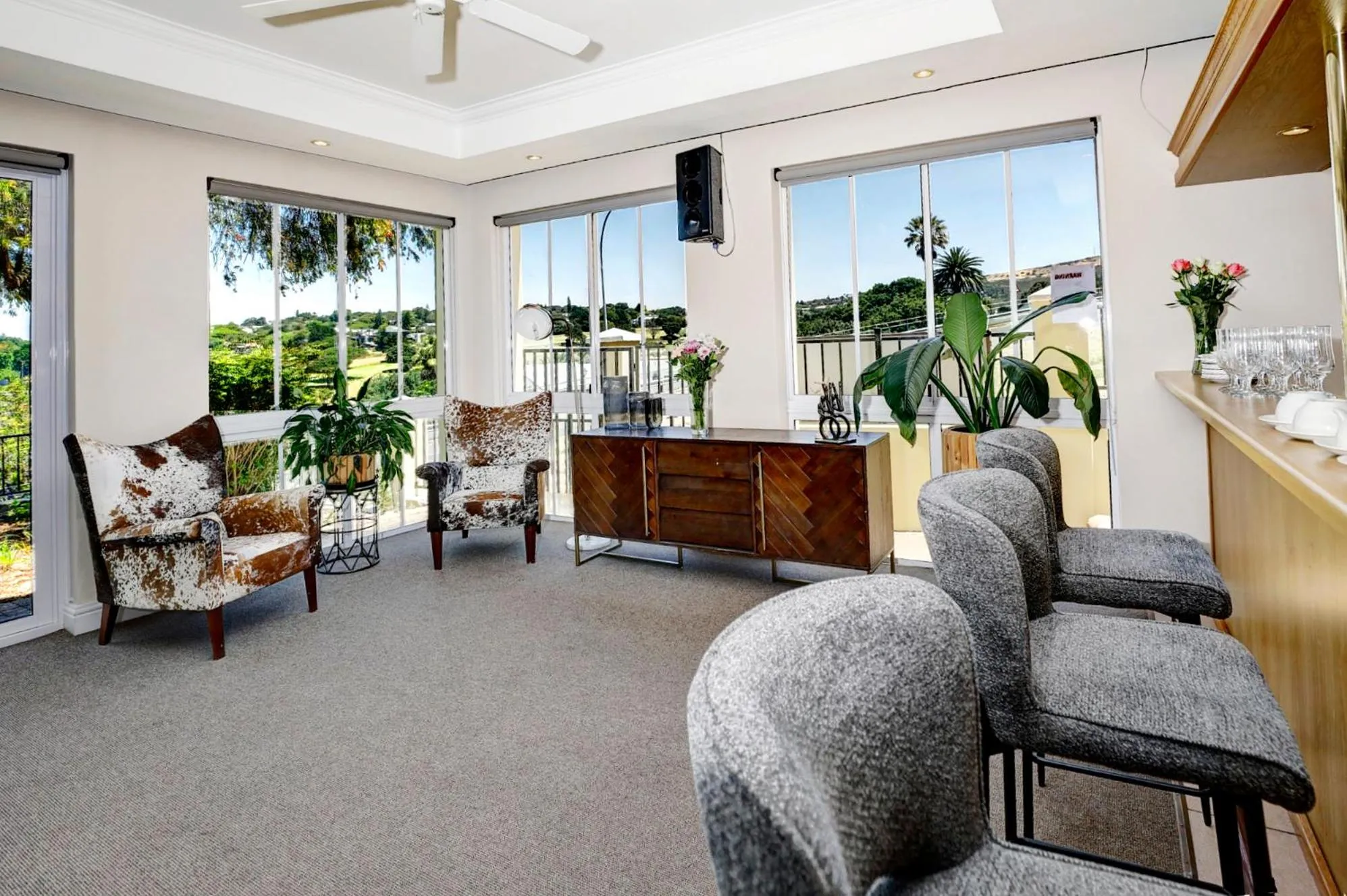 Banquet/Function facilities in Bell Rosen Guest House