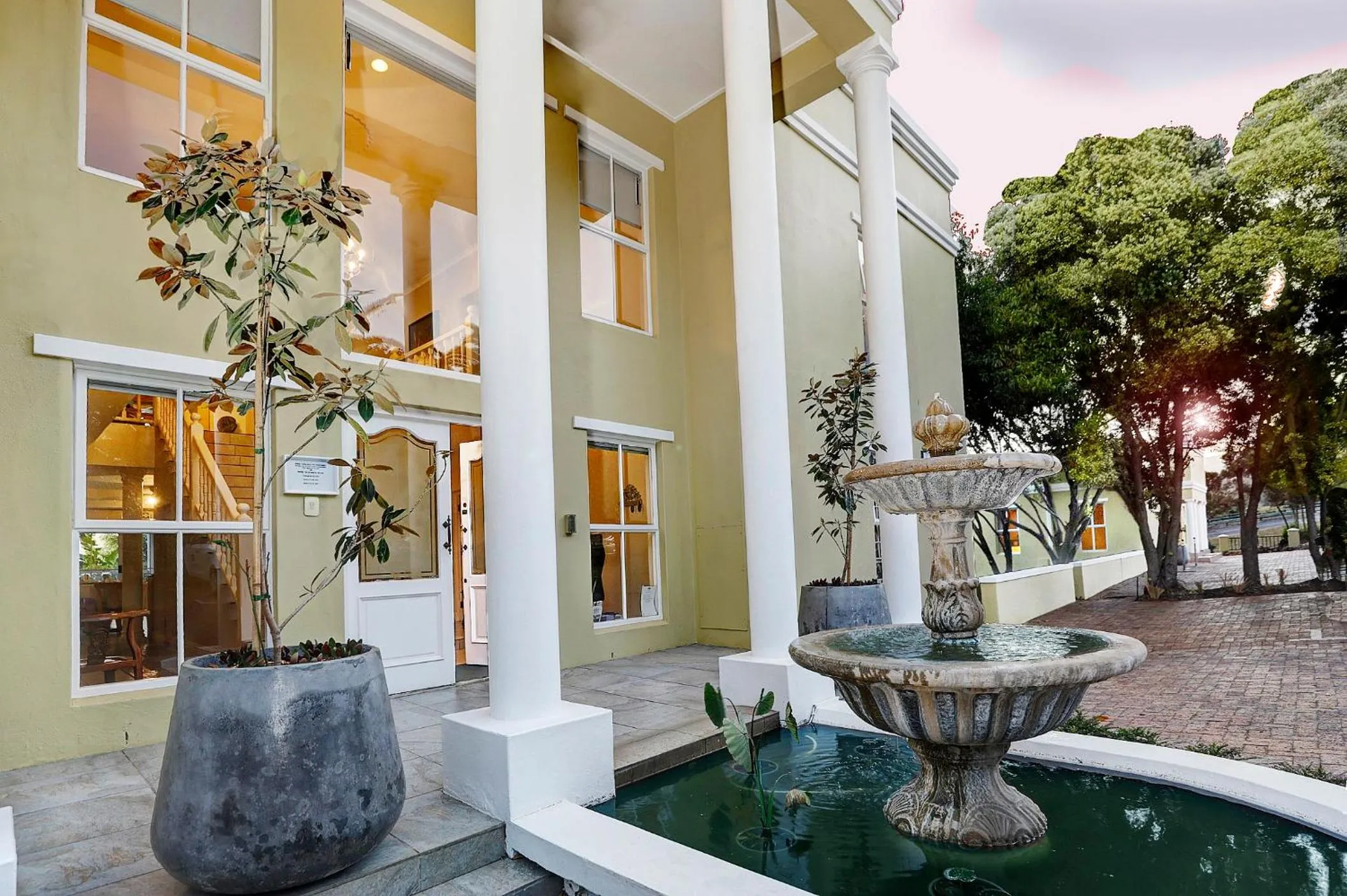 Property building in Bell Rosen Guest House