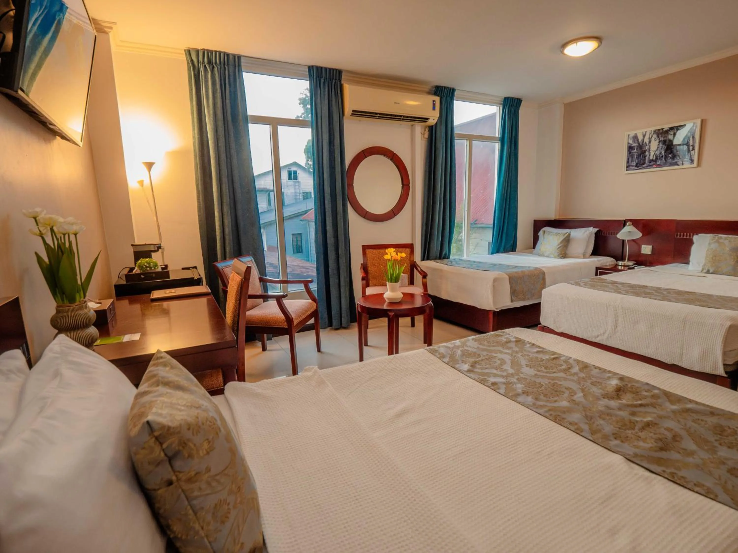 Bed in Hotel Palacio