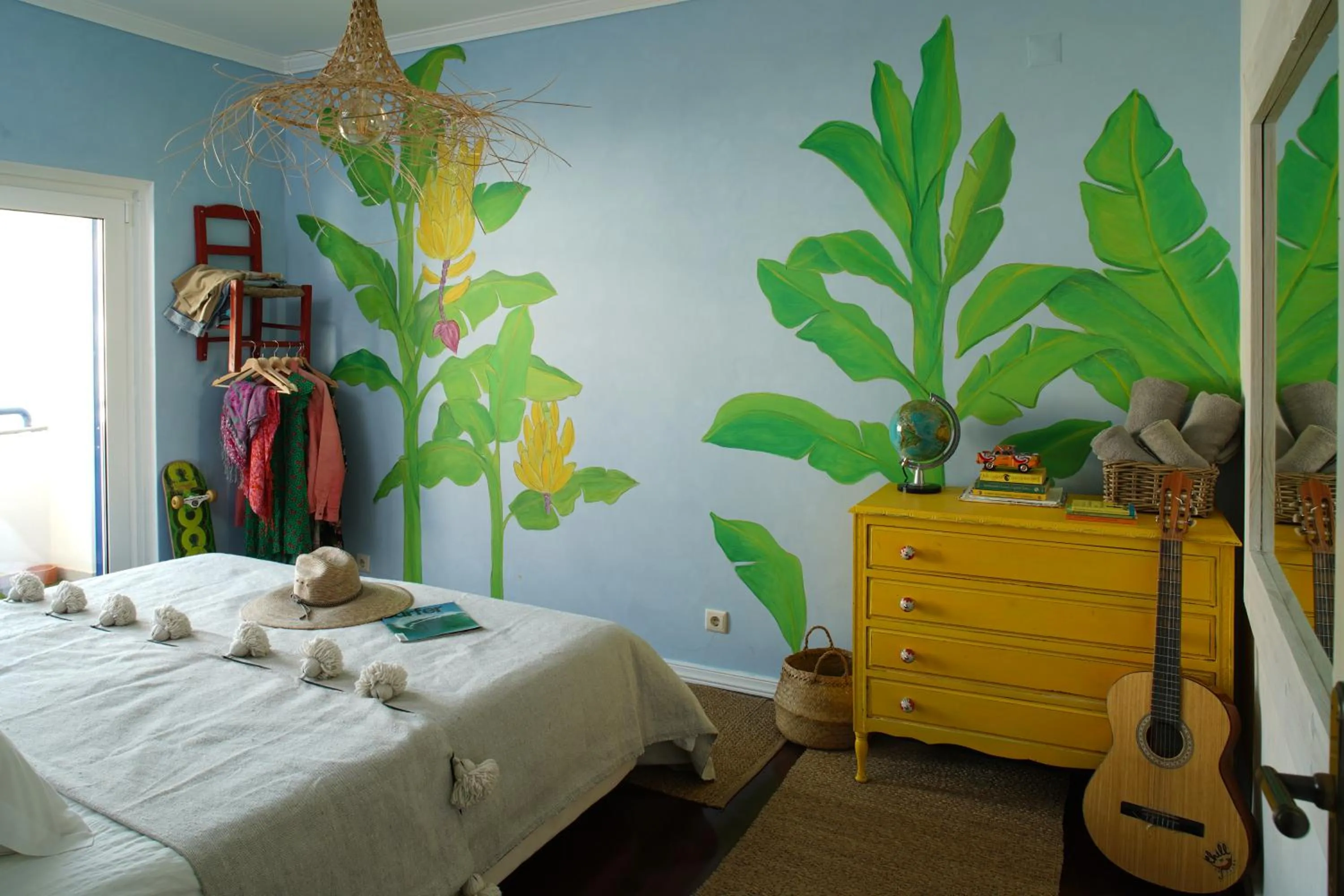 Bedroom, Bed in Chill in Ericeira Surf House