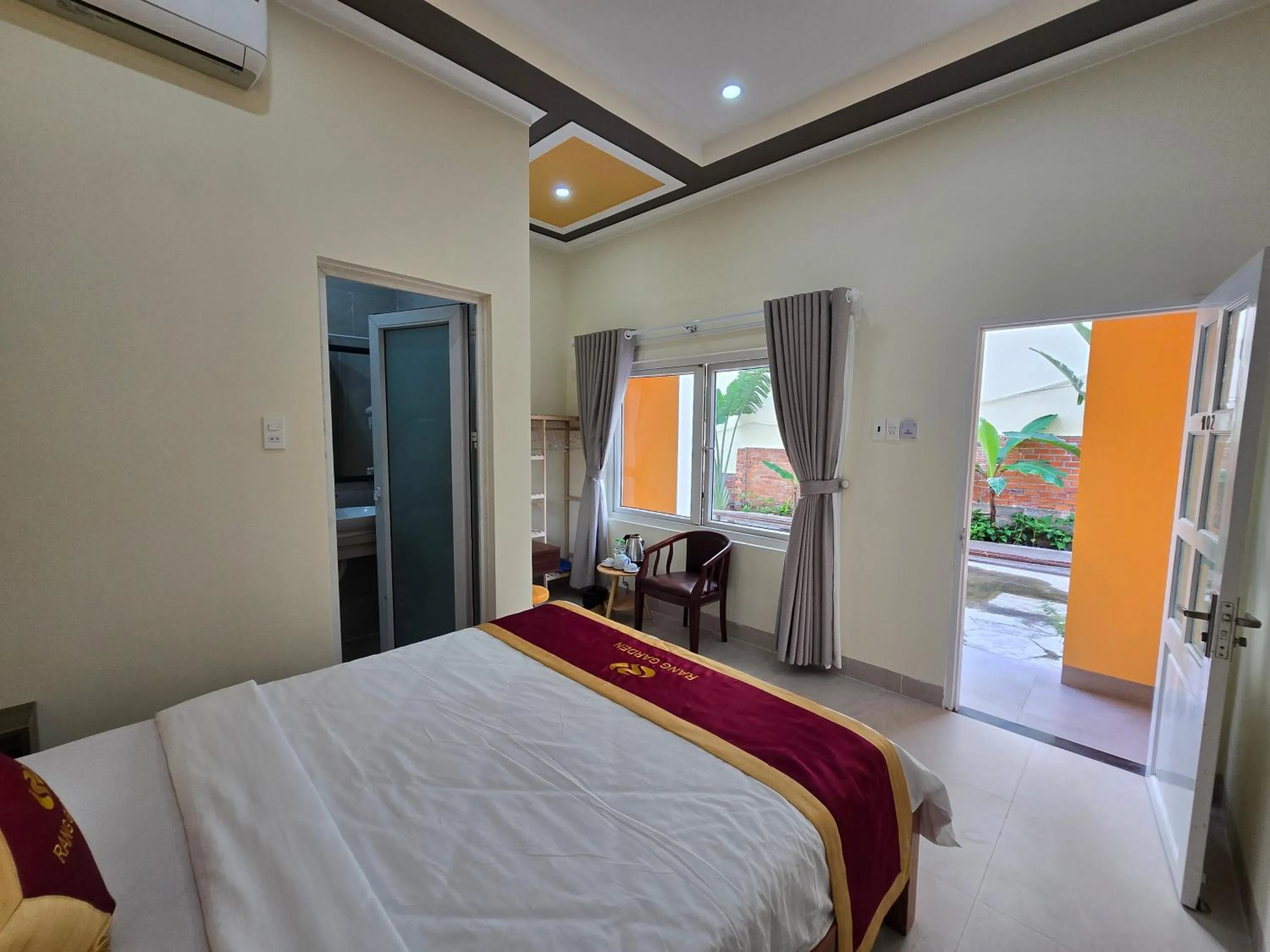 Bed in Rang Garden Bungalow