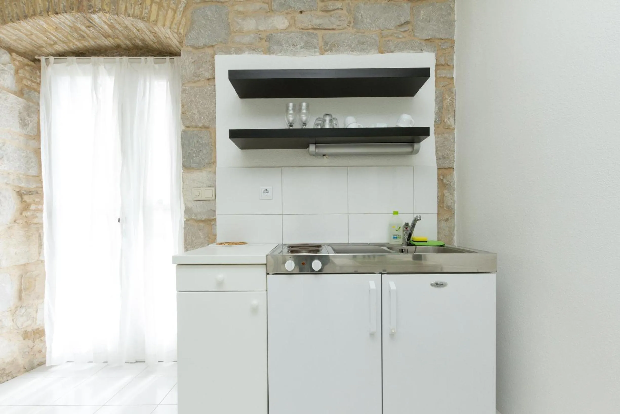 Kitchen or kitchenette in Eco Old Town Beach