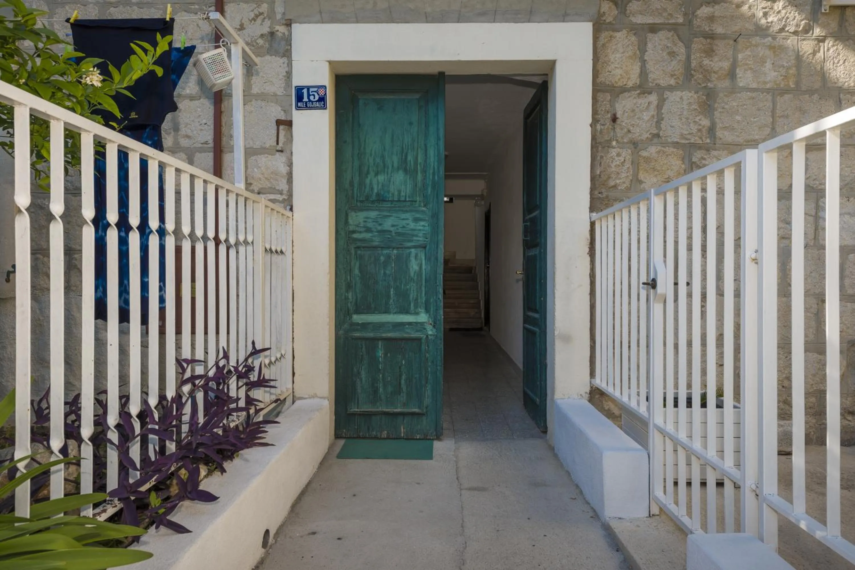 Facade/entrance in Eco Old Town Beach