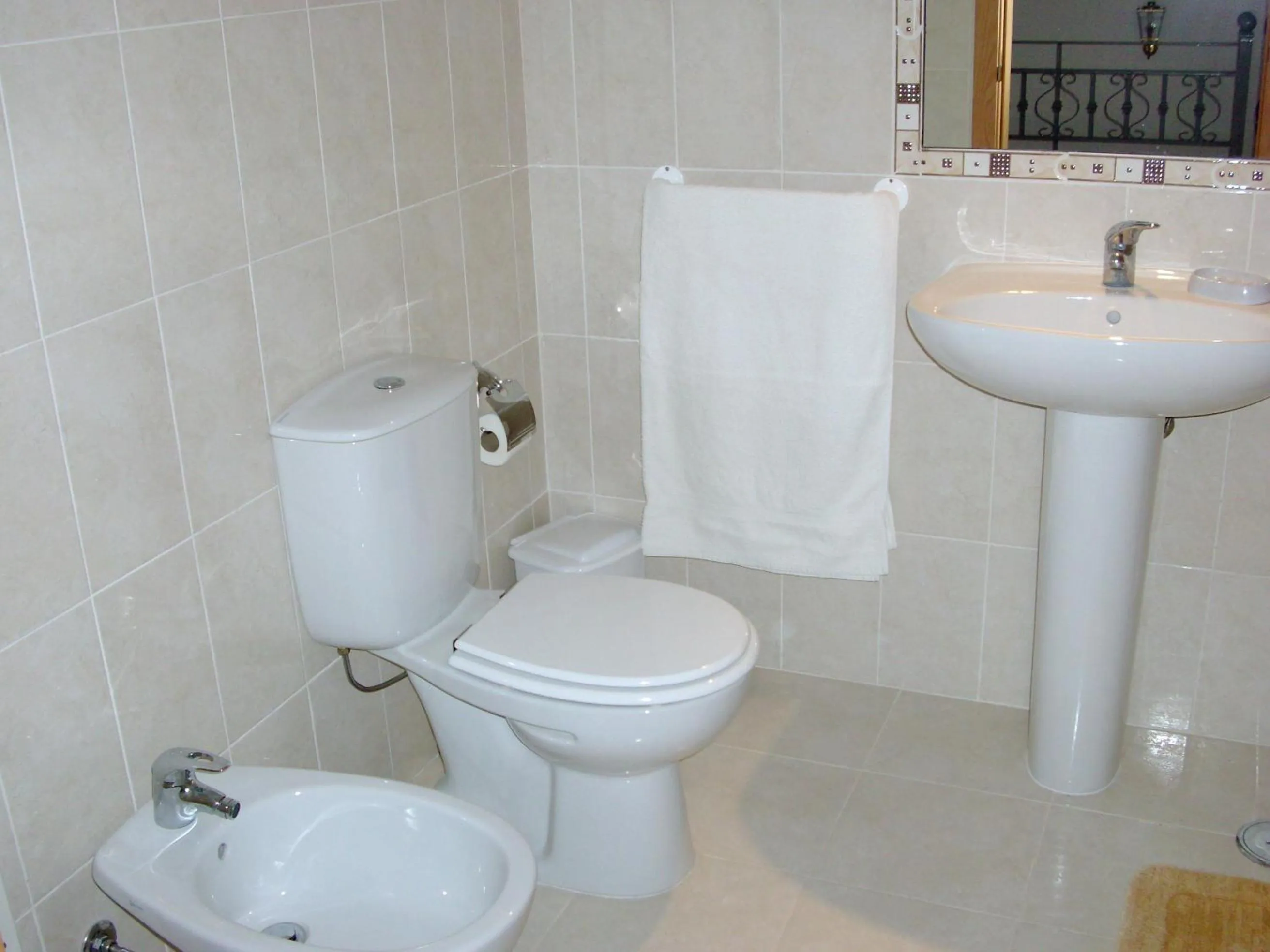 Bathroom in RC - Pata Residence