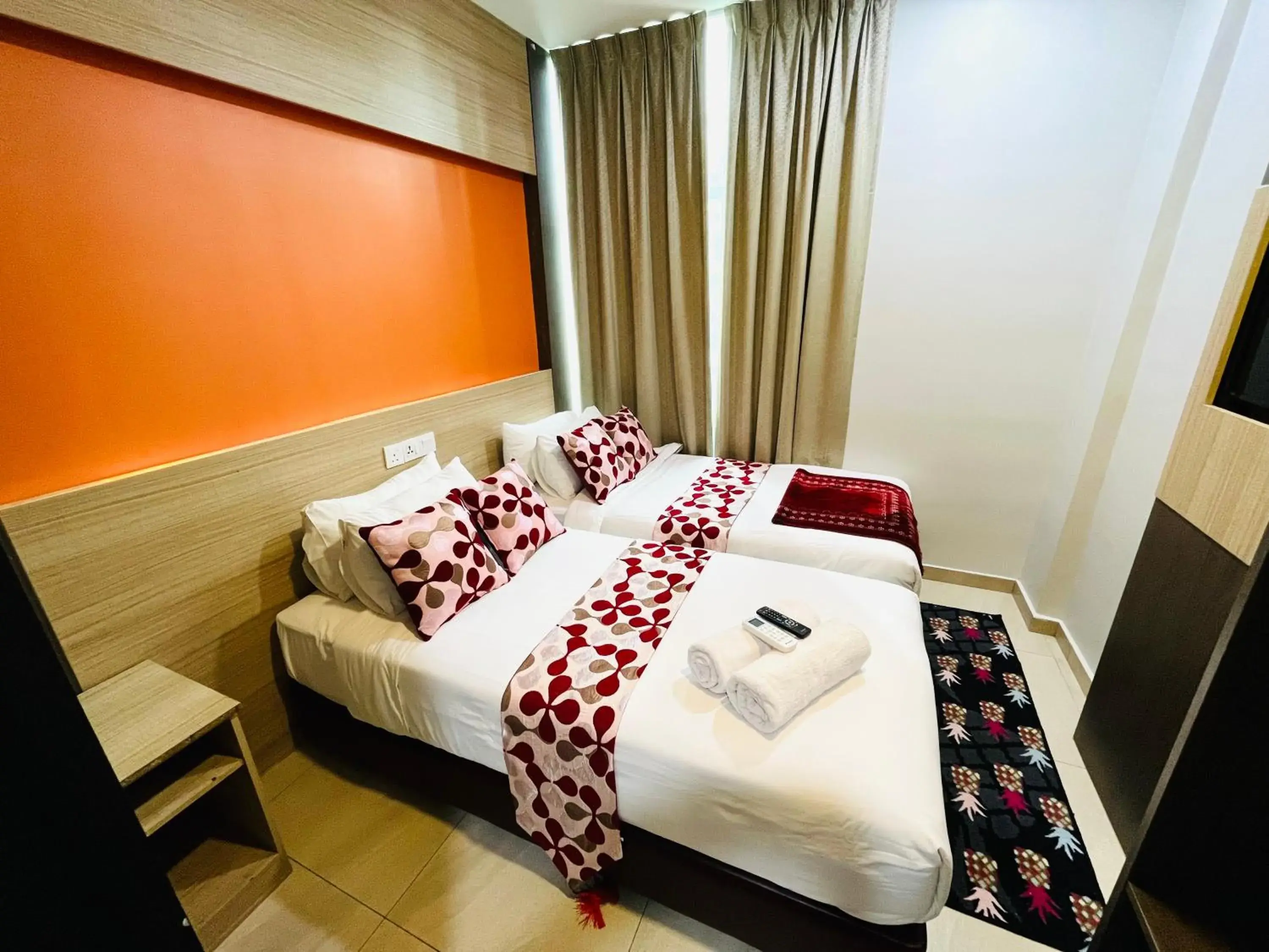 Deluxe Twin Room in Prime Hotel at TRX Tower Deluxe Twin Room in Prime Hotel at TRX Tower