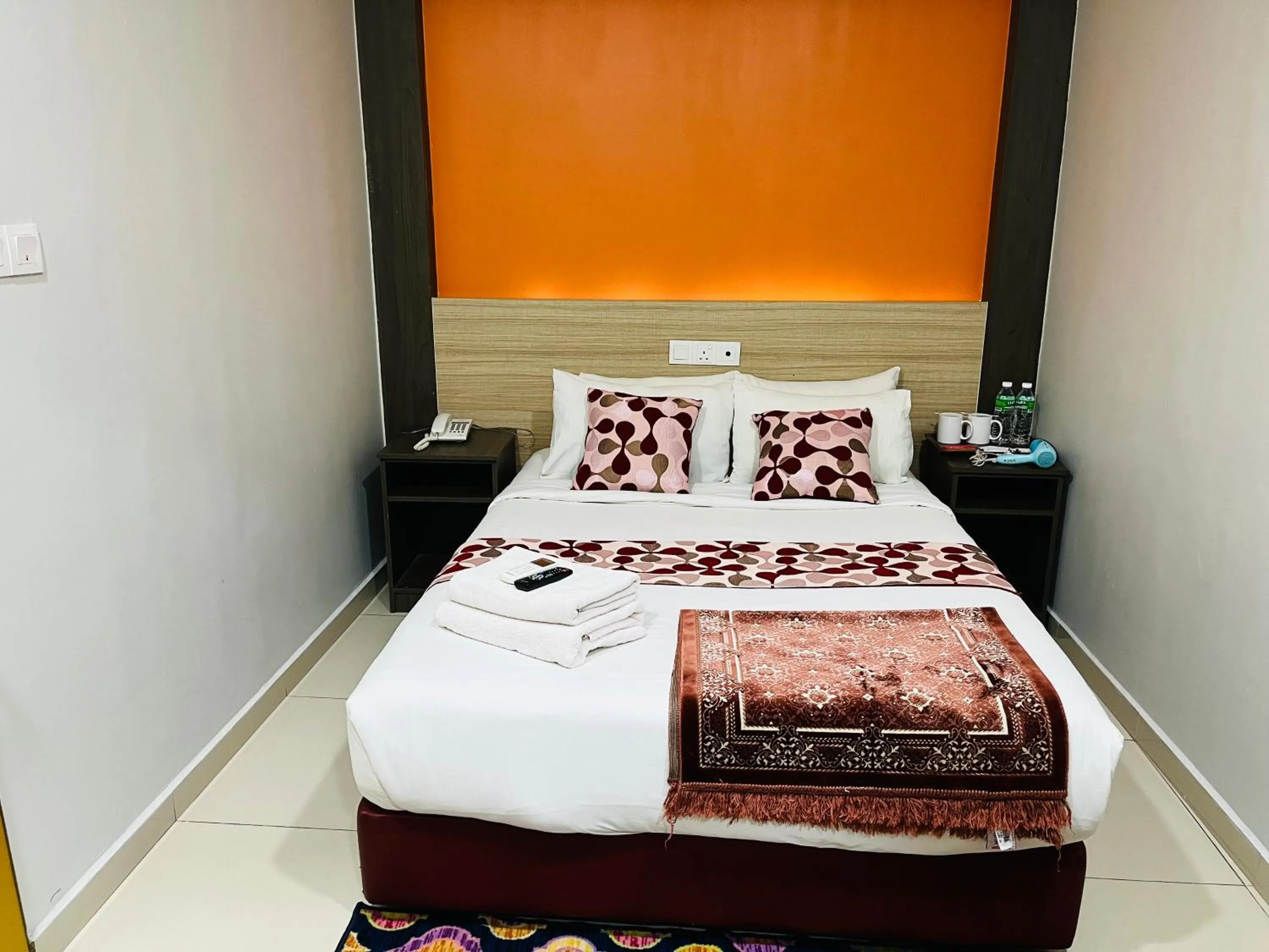 Property building, Bed in Prime Hotel at TRX Tower