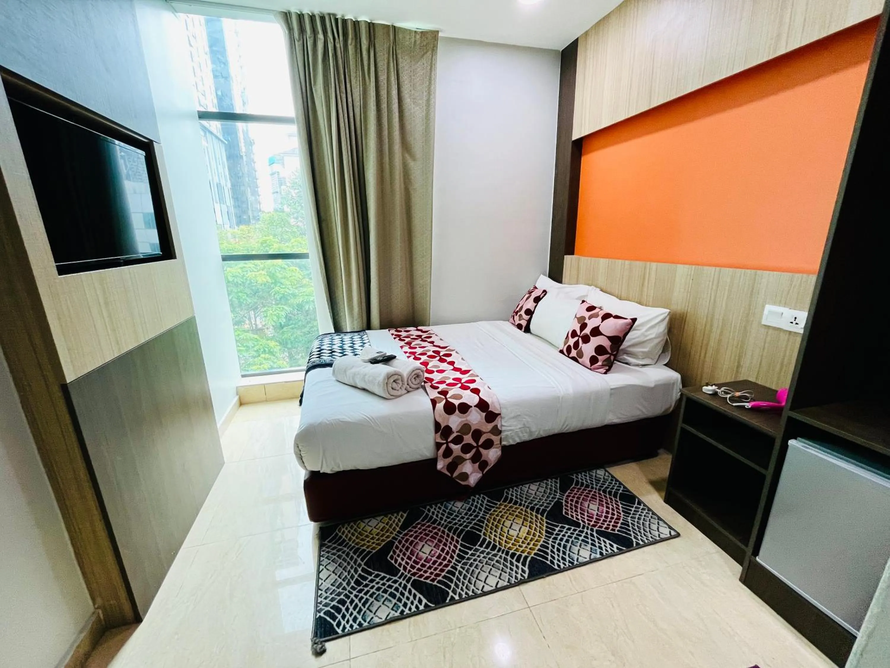 Property building, Bed in Prime Hotel at TRX Tower