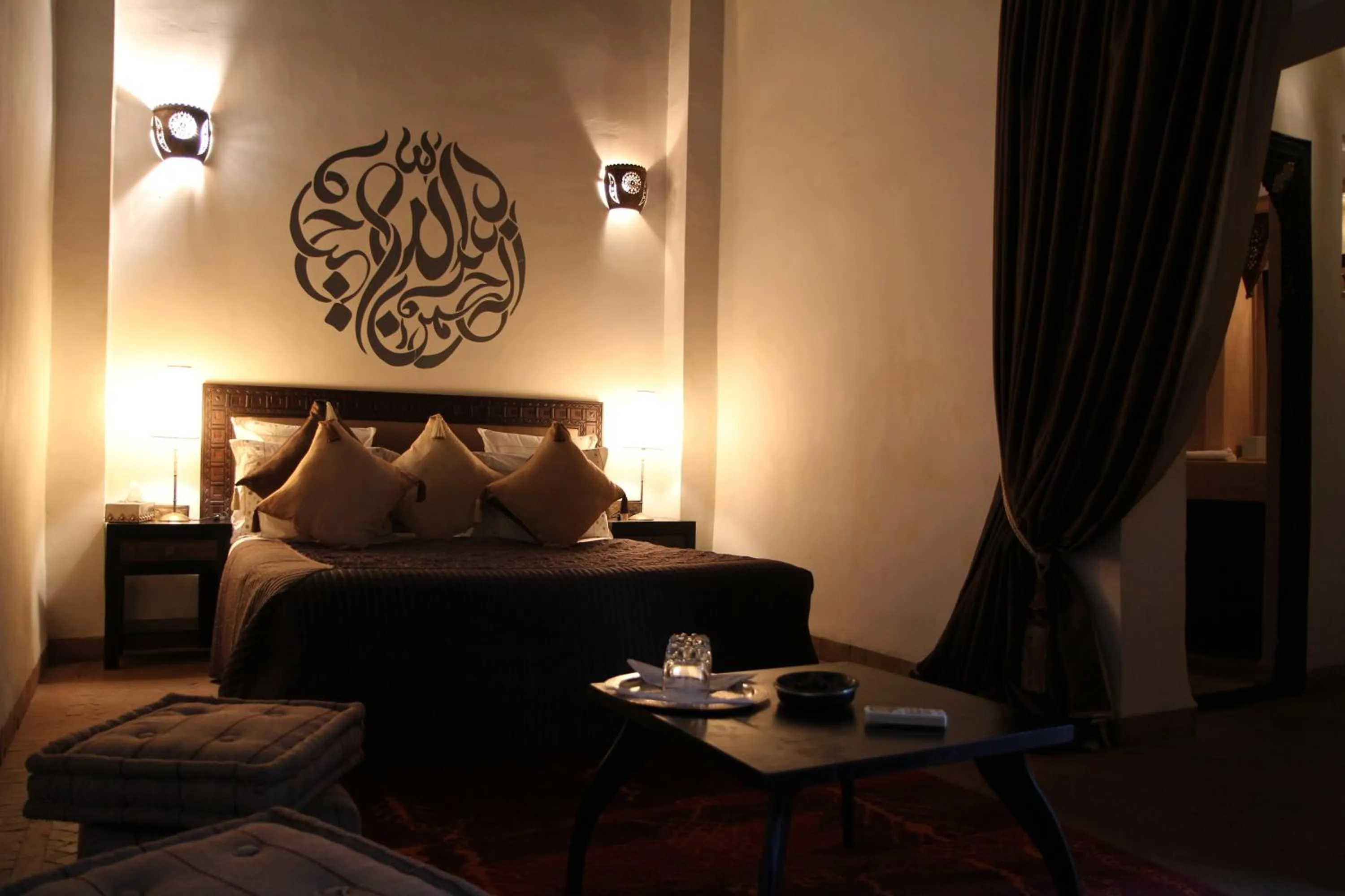 Photo of the whole room, Bed in Riad Terra Bahia