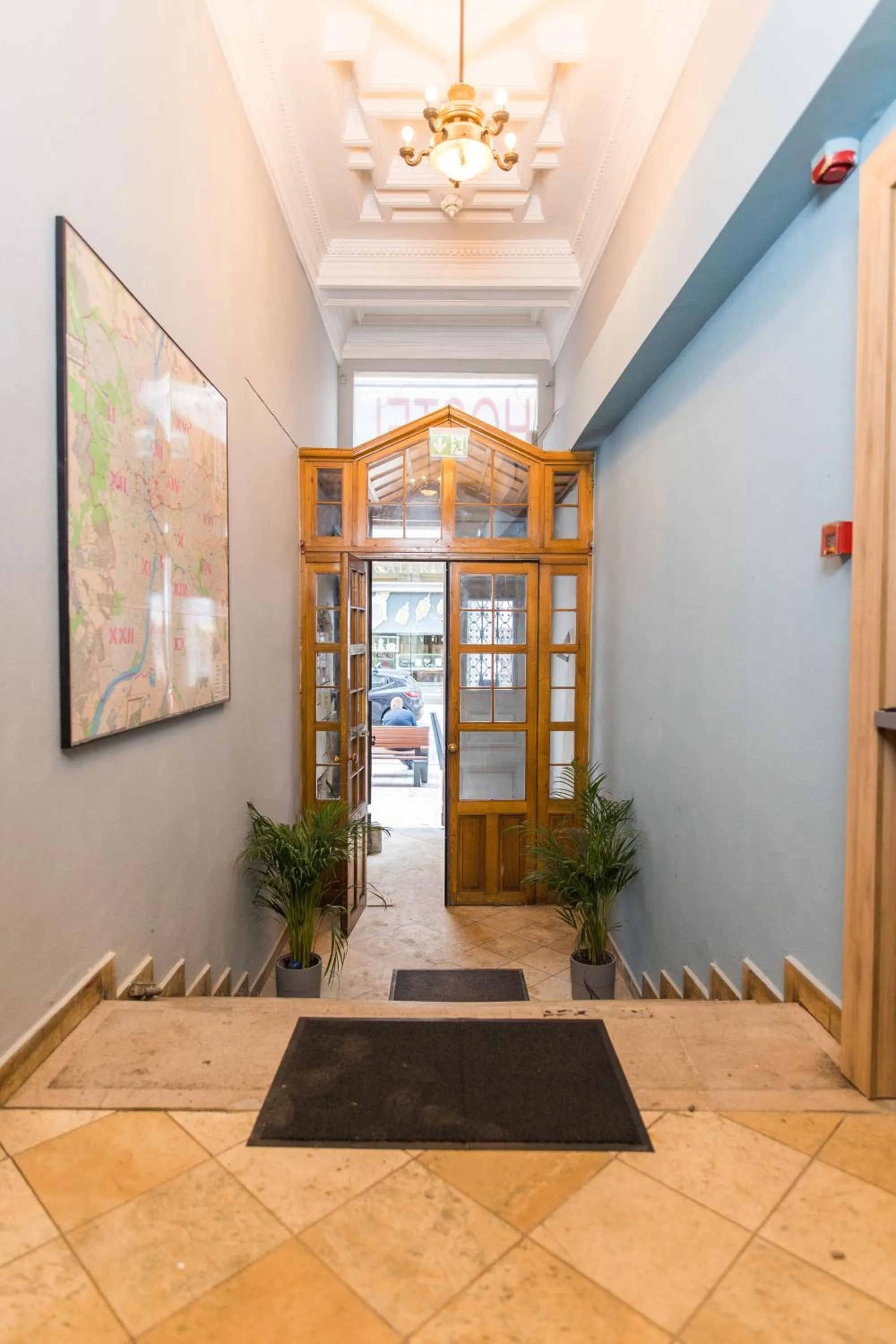 Facade/entrance in 2B Hostel & Rooms