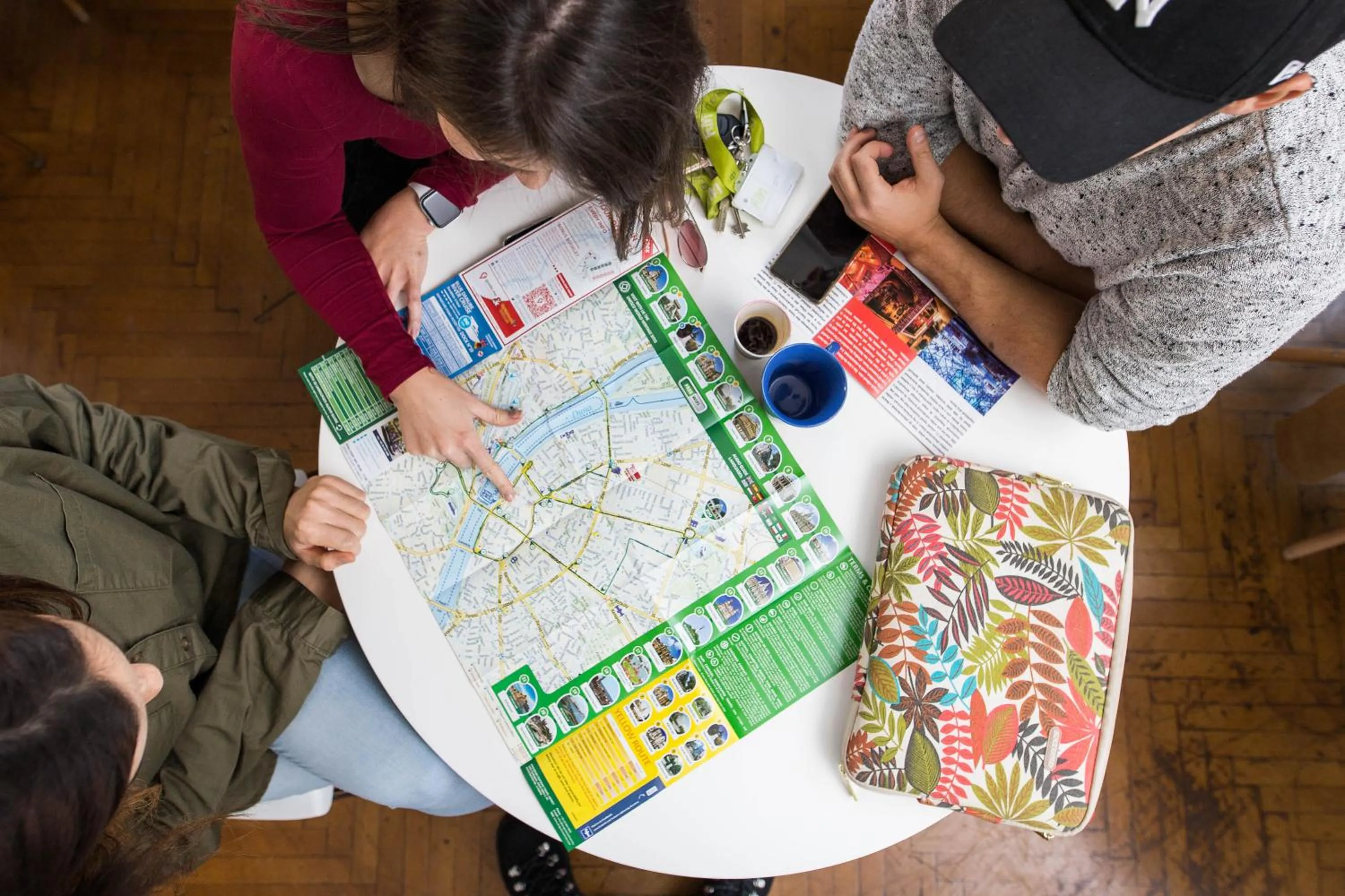 People in 2B Hostel & Rooms