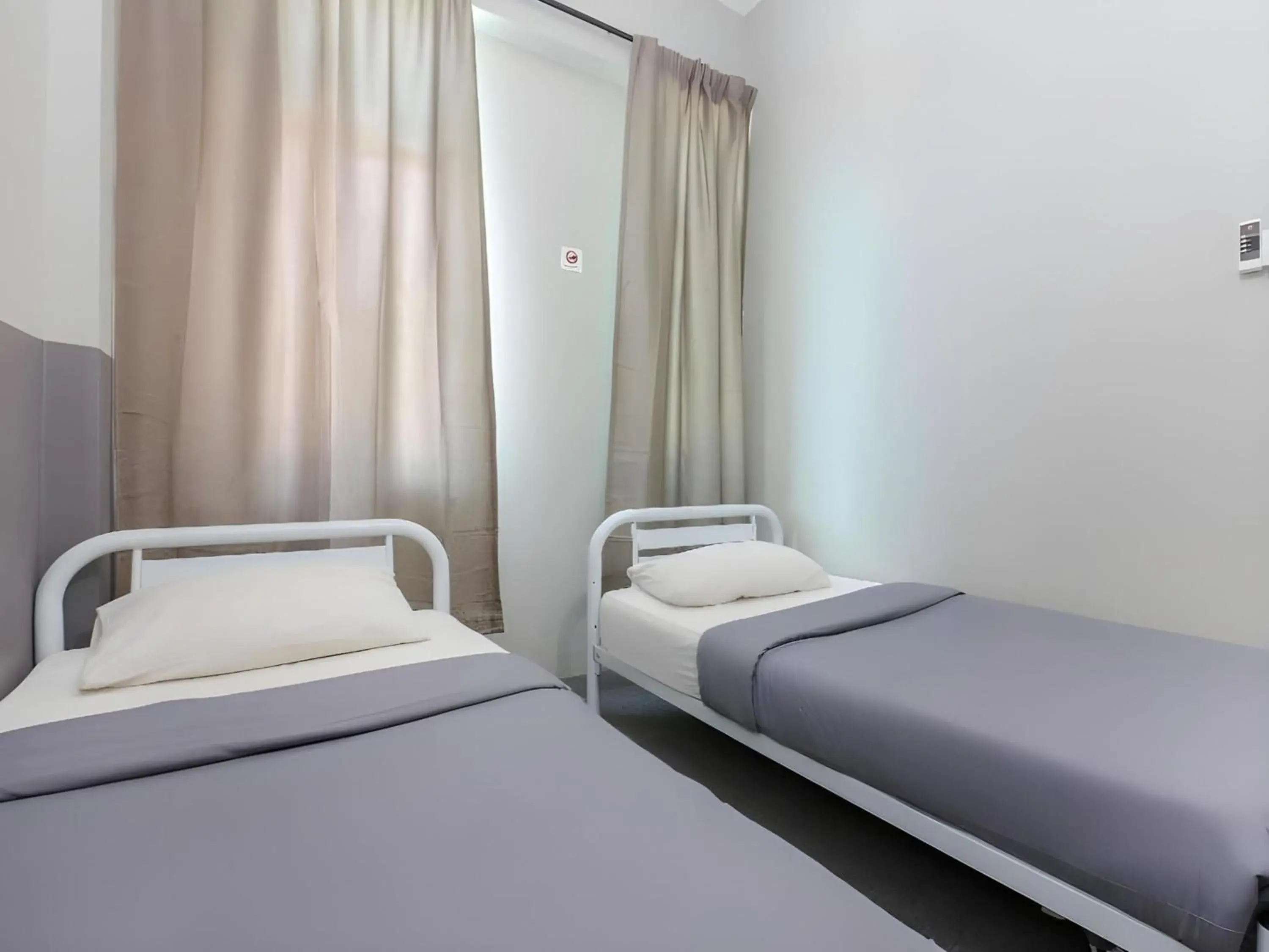 Photo of the whole room in SPOT ON 89751 Bed Station Guest House Photo of the whole room in SPOT ON 89751 Bed Station Guest House