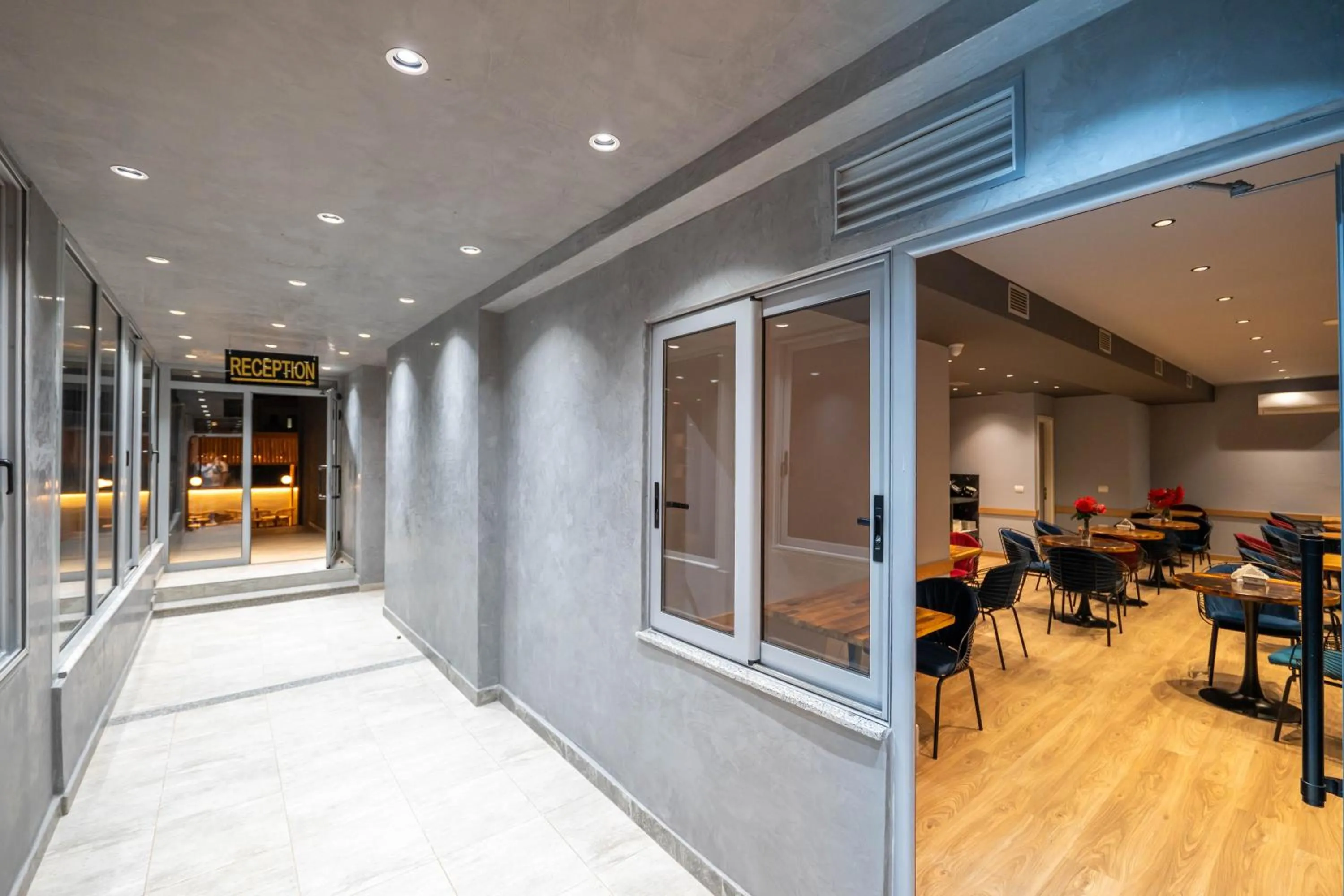 Seating area in Hotel Piramida