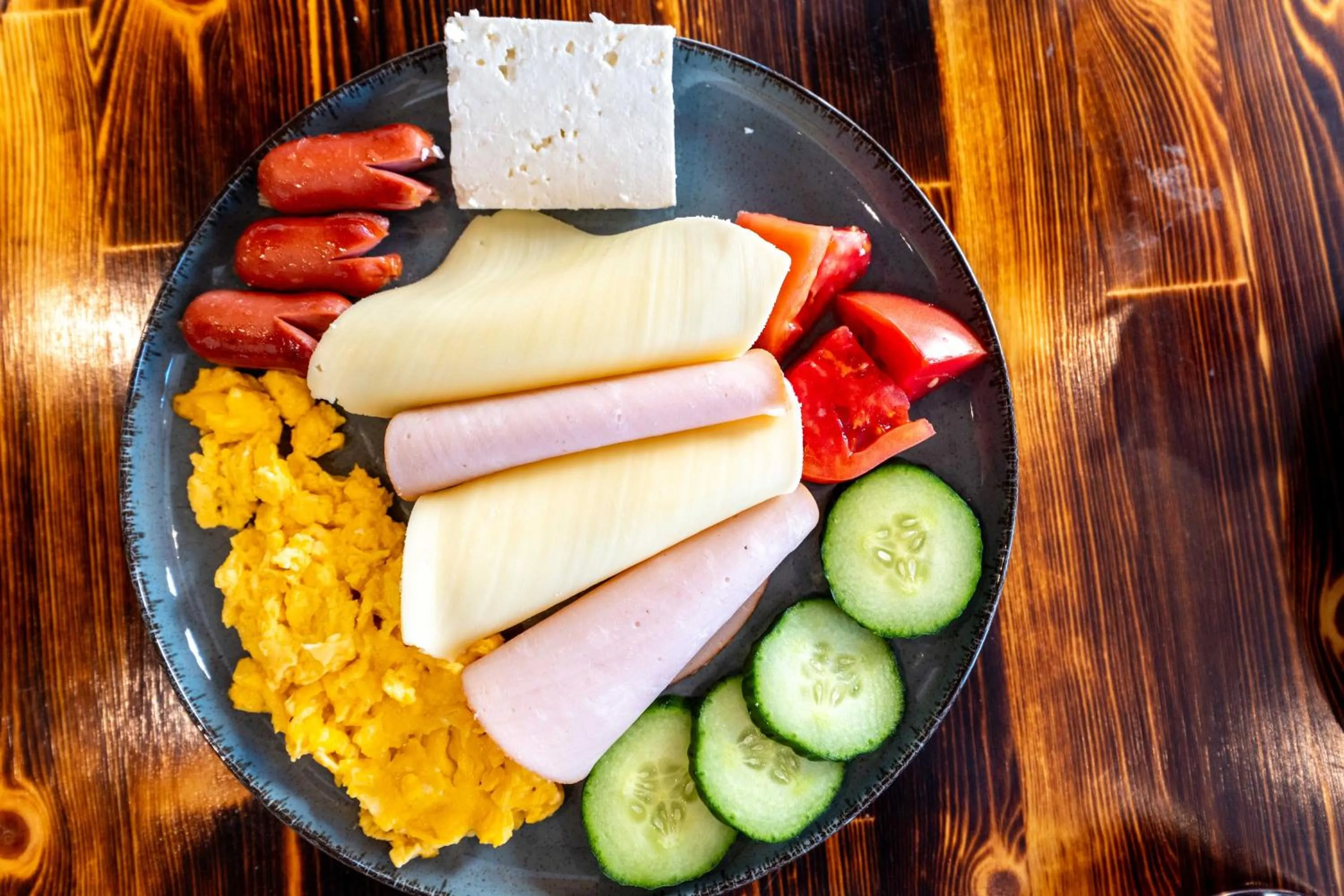 Food in Hotel Piramida