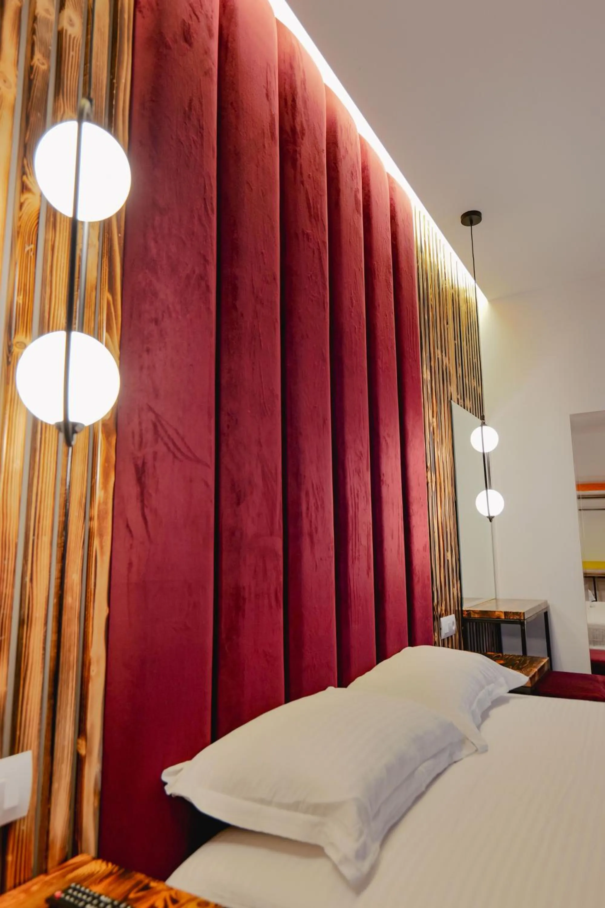 Bedroom, Bed in Hotel Piramida