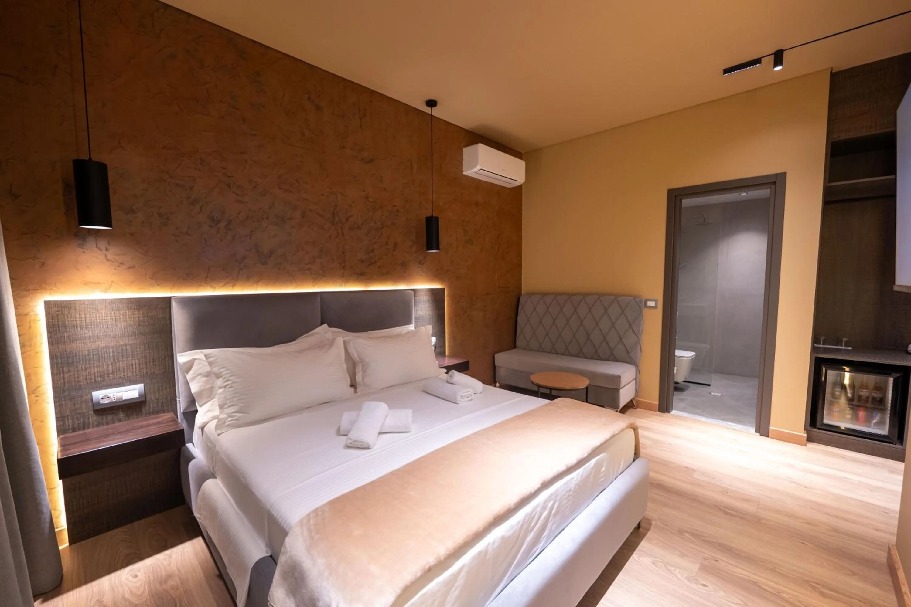 Bed in Hotel Piramida