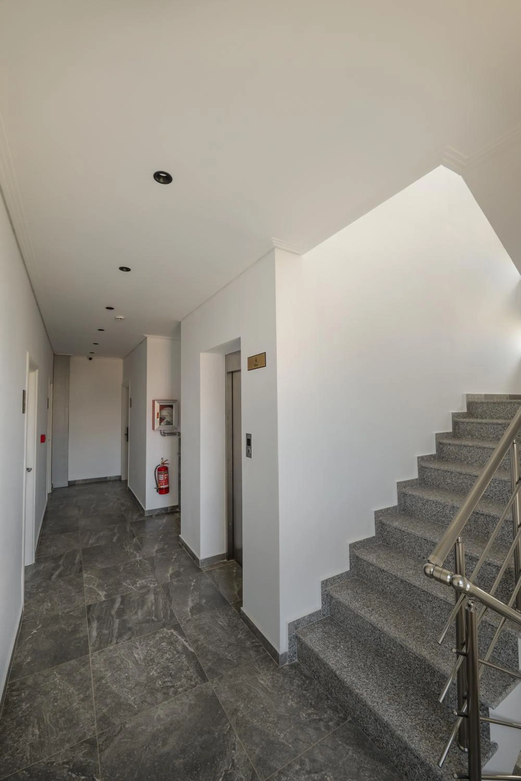 elevator in Hotel Piramida