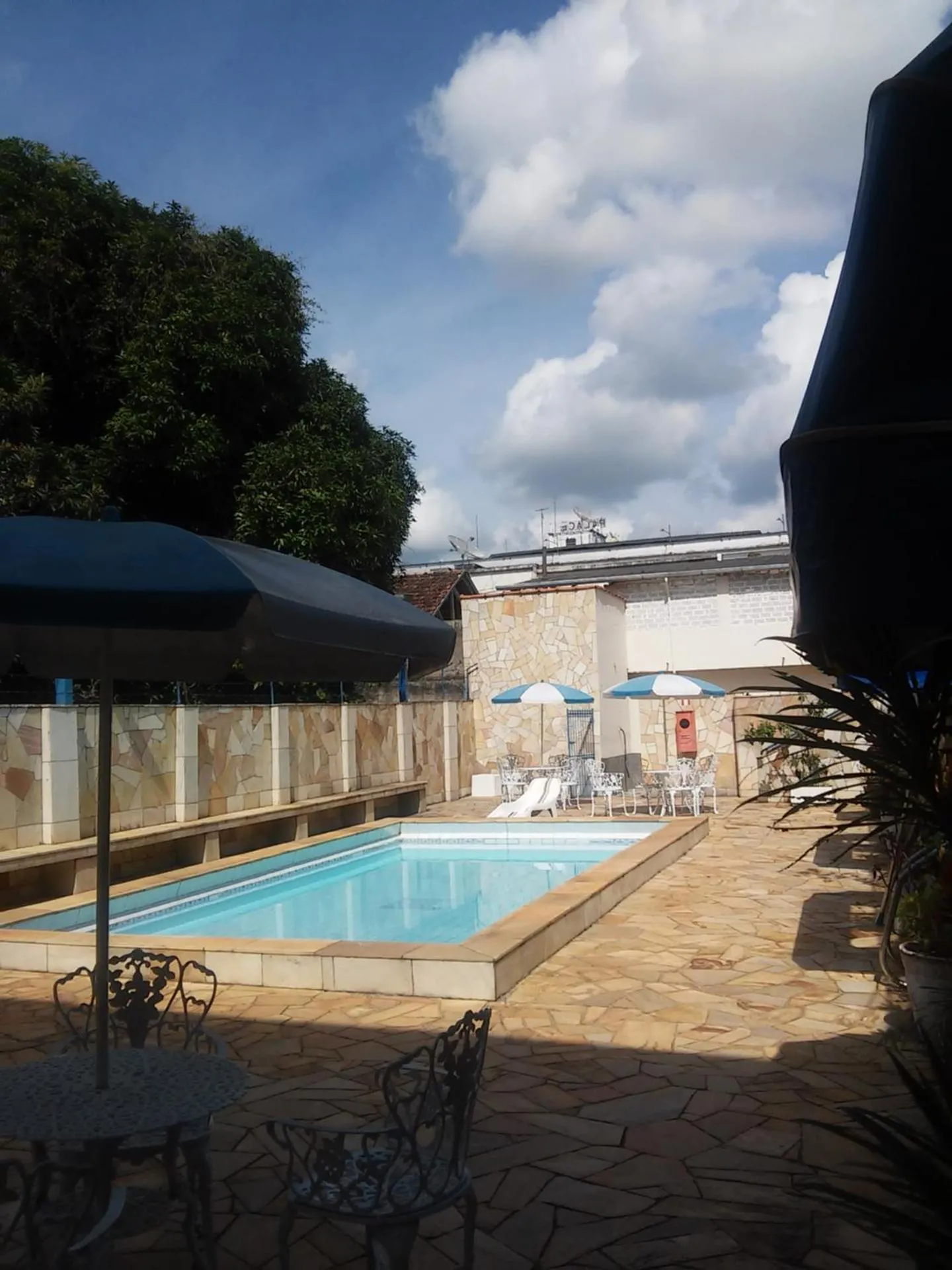 Swimming pool in Apart Hotel em Caxambu207