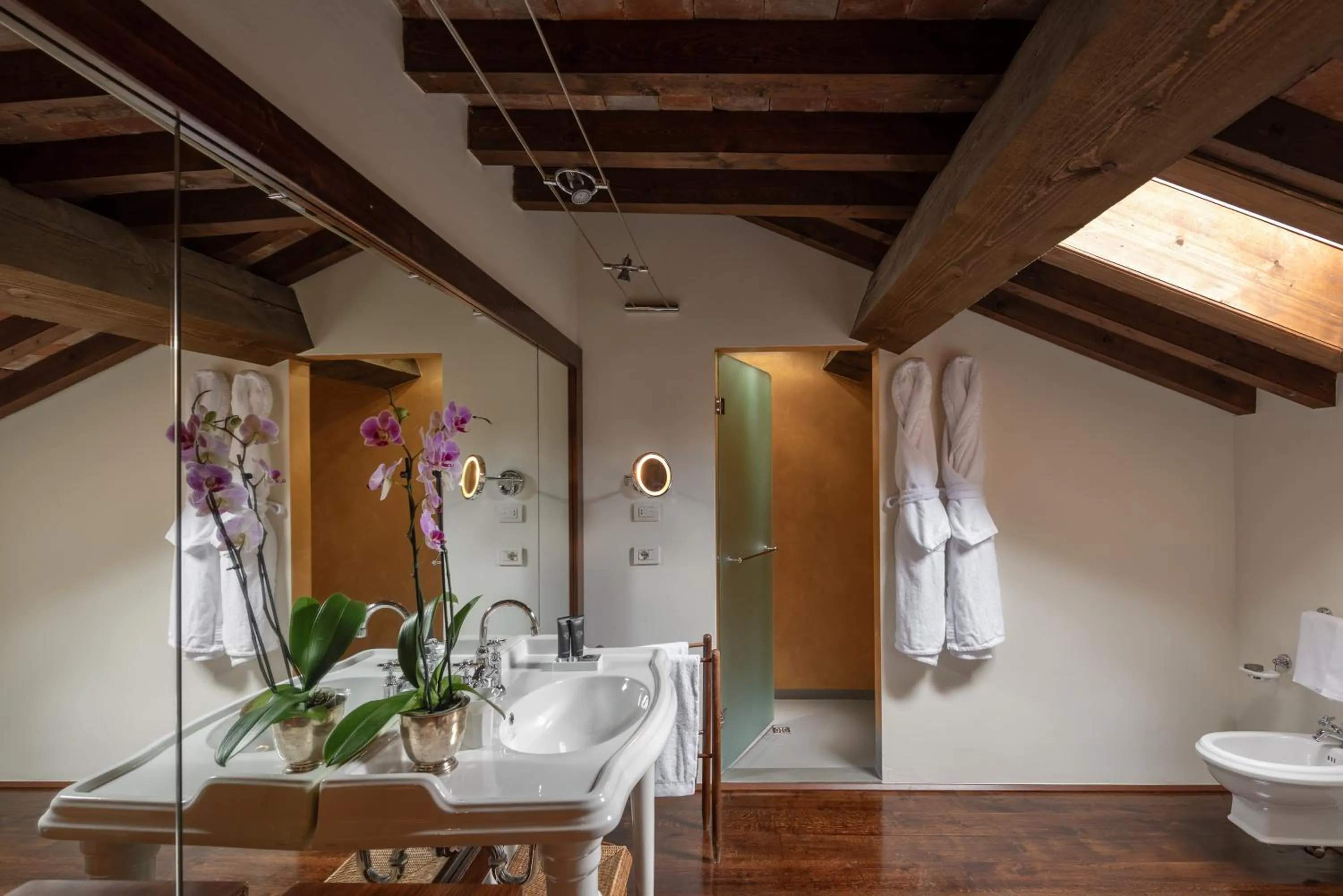 Bathroom in Il Salviatino Firenze