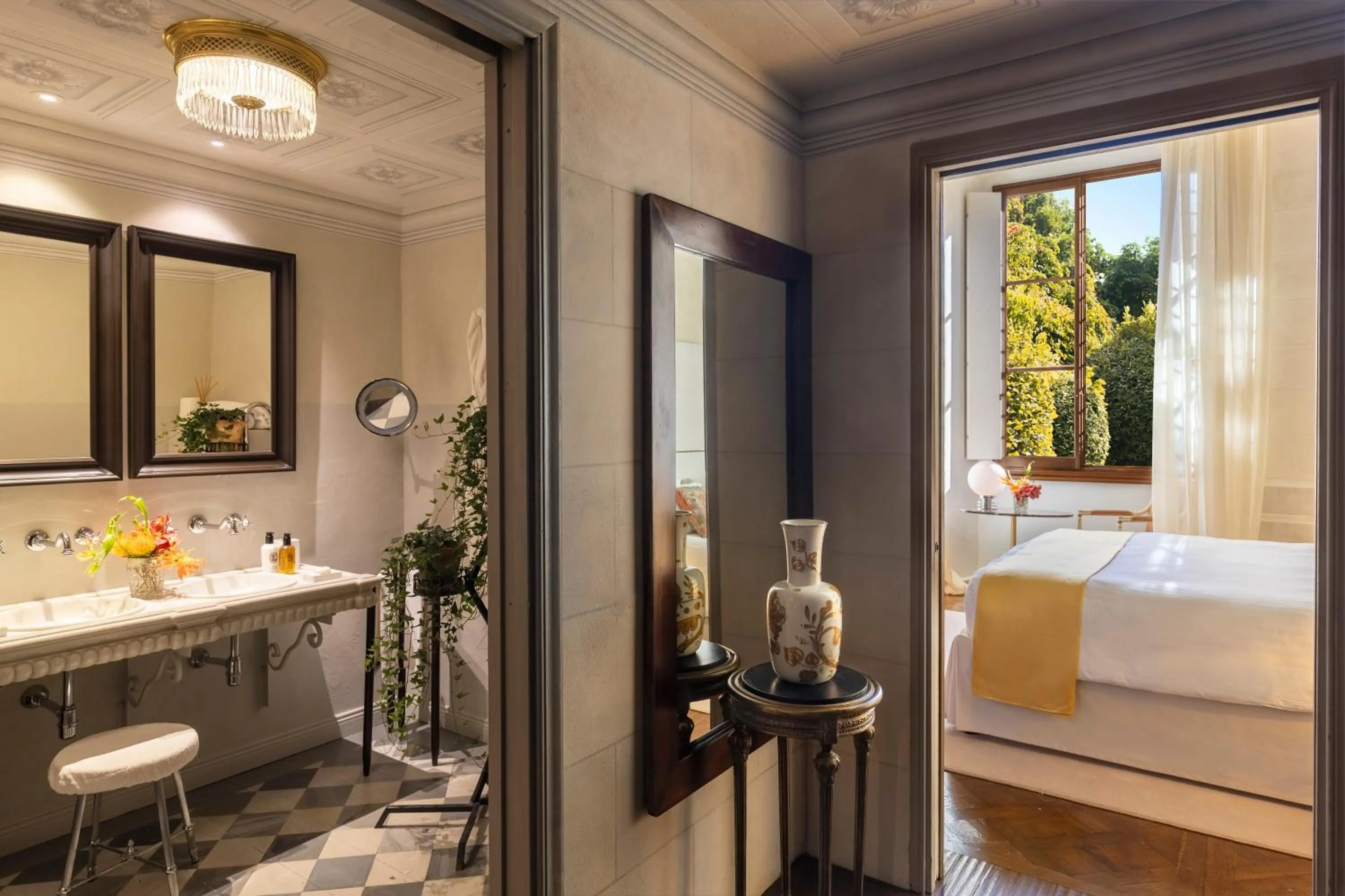 Bedroom, Bed in Il Salviatino Firenze