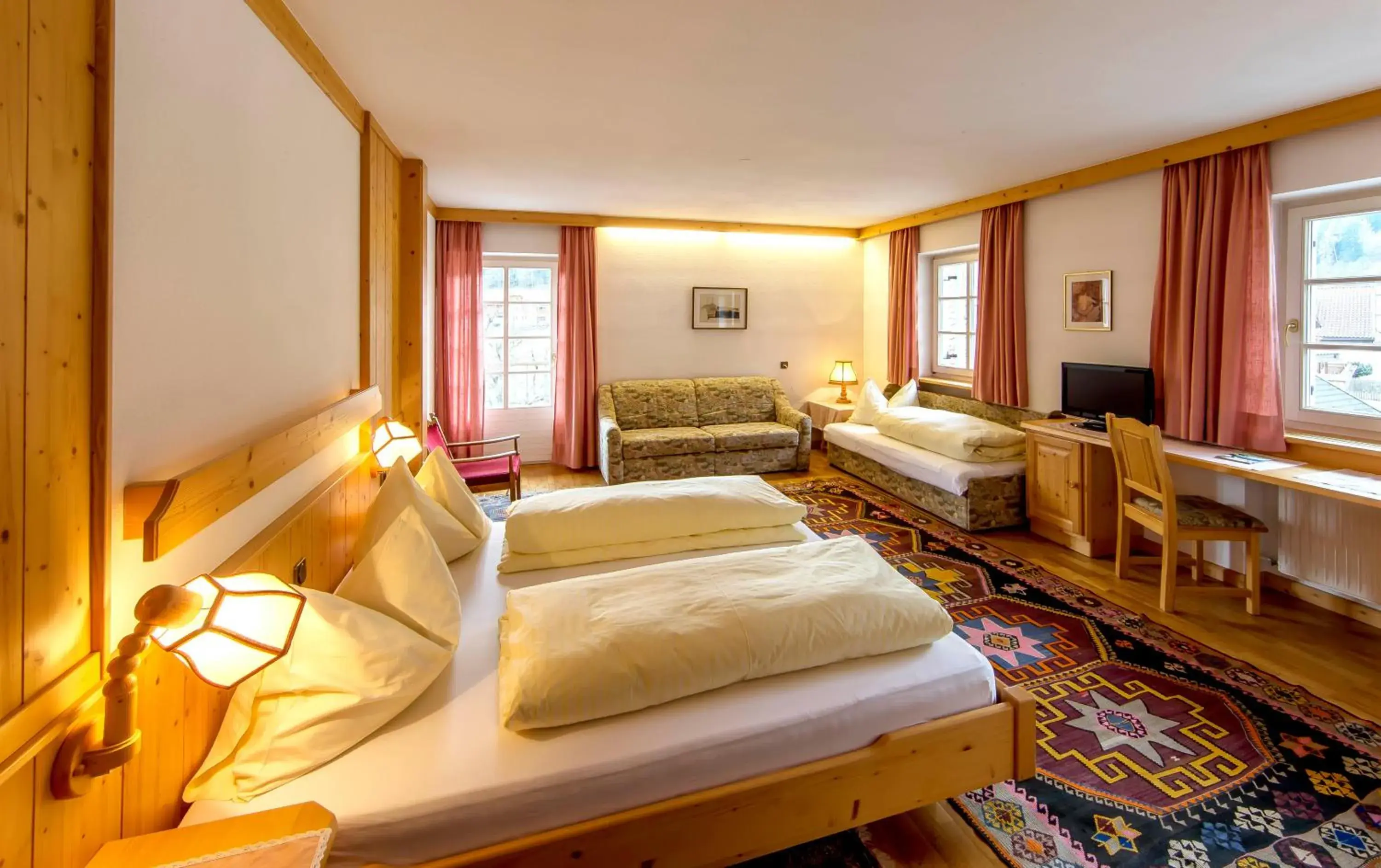 Comfort Double Room - single occupancy in Gasthof Obermair Comfort Double Room - single occupancy in Gasthof Obermair