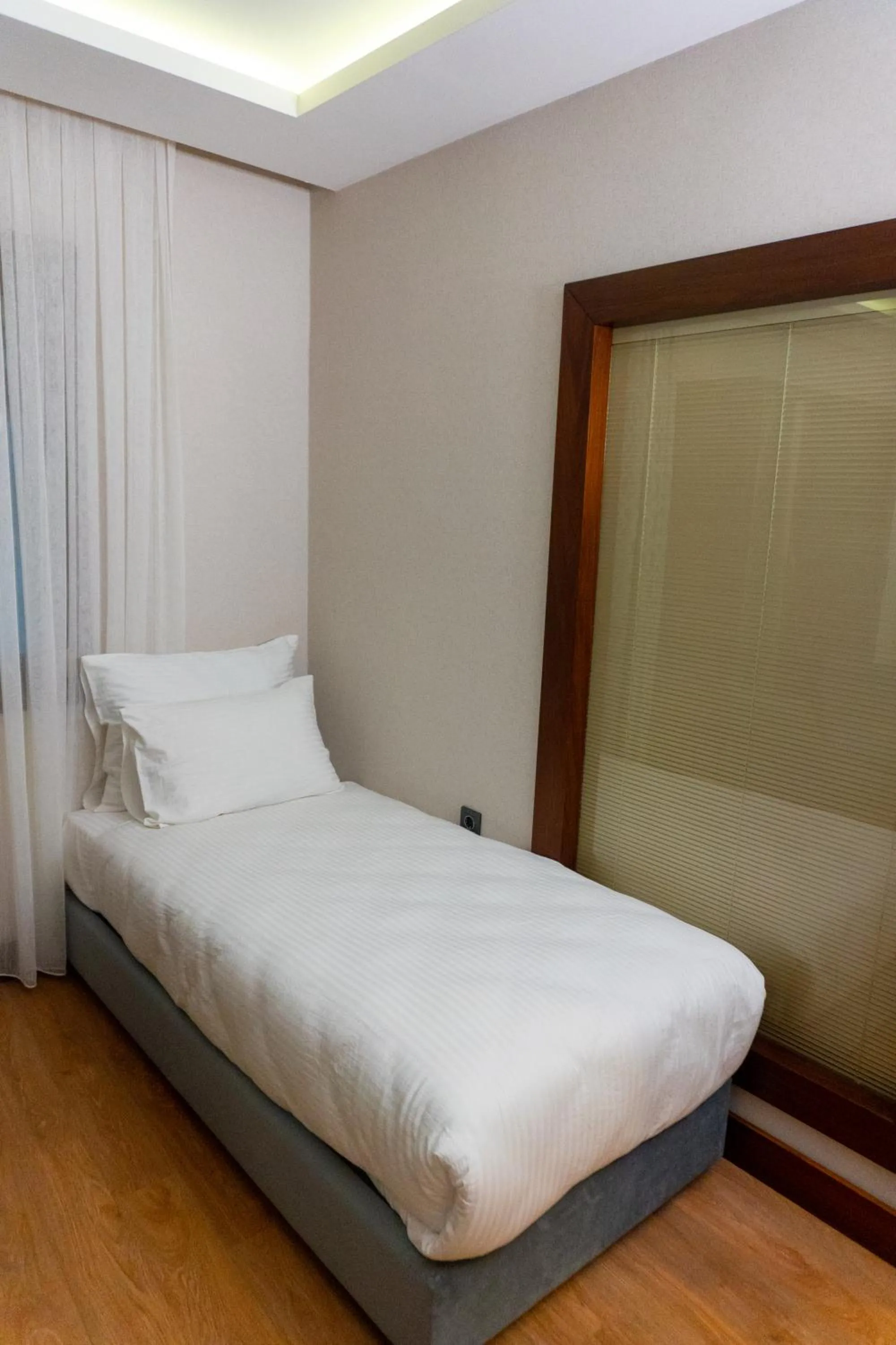 Bed in Long Stay İstanbul Hotel
