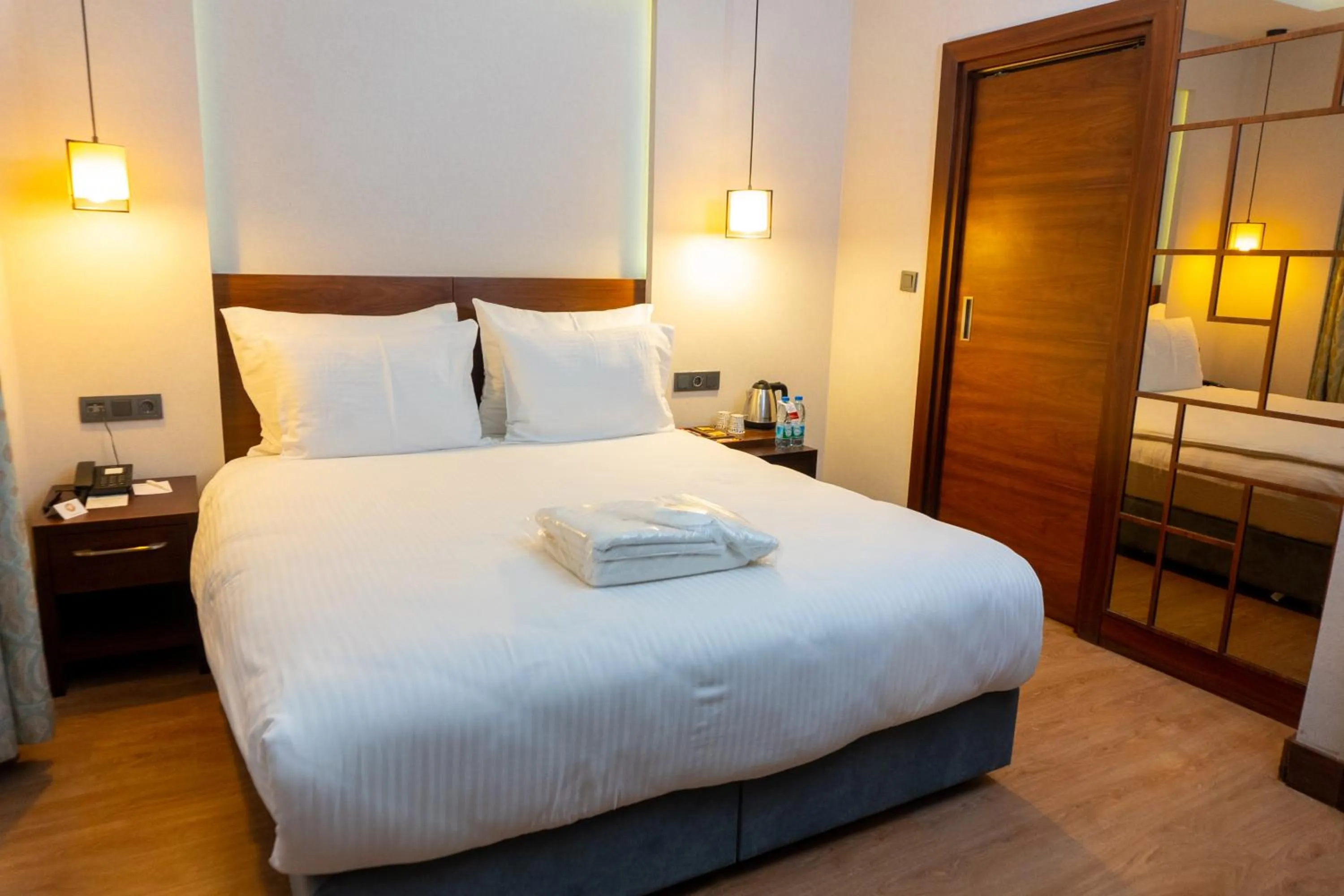 Bedroom, Bed in Long Stay İstanbul Hotel