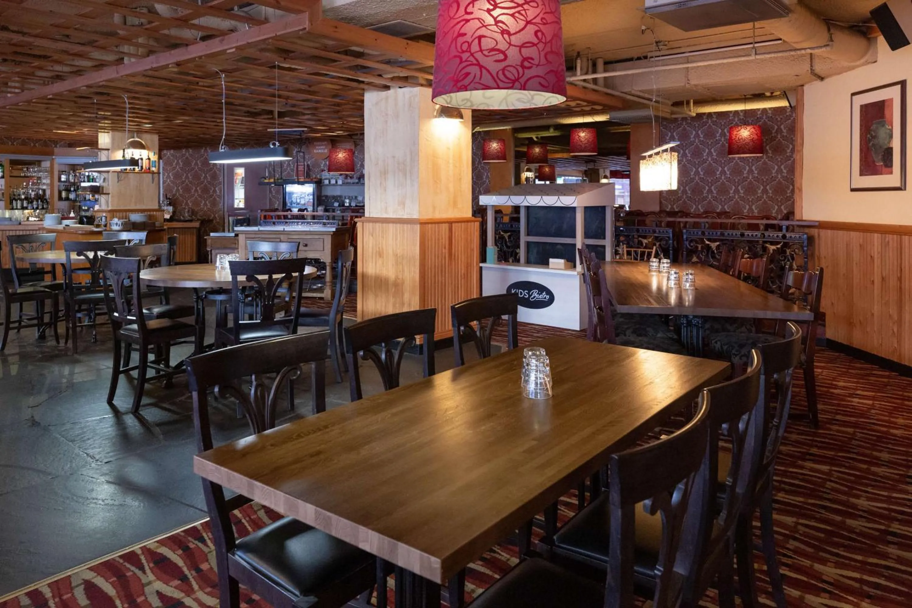 Restaurant/places to eat in Scandic Kouvola