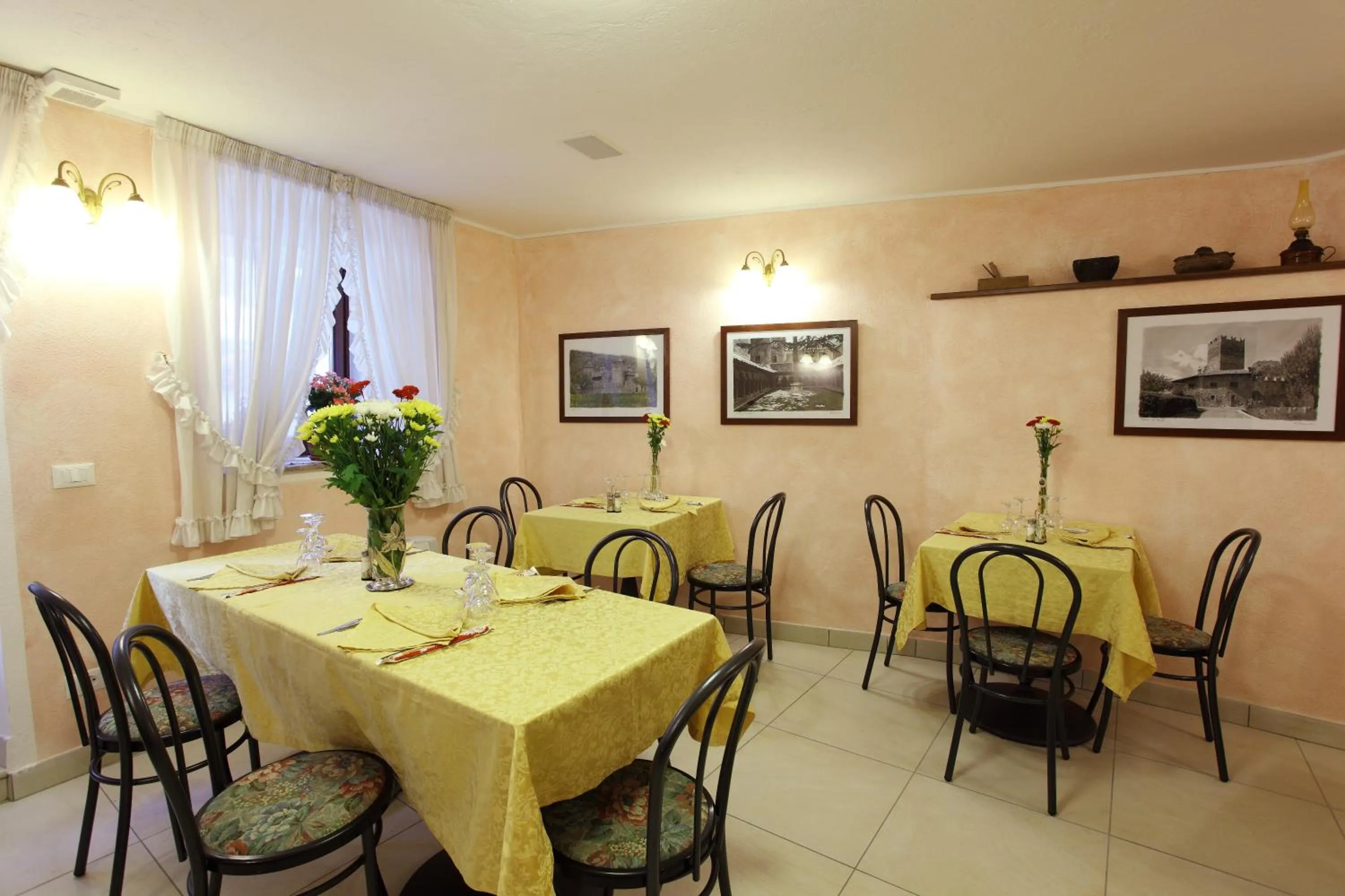 Restaurant/places to eat in Hotel Cecchin