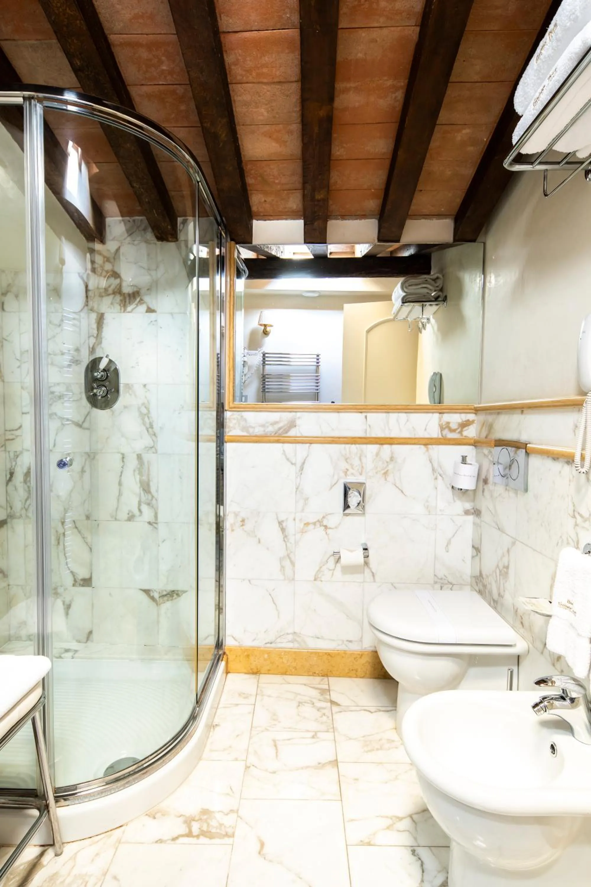 Bathroom in Golden Tower Hotel & Spa