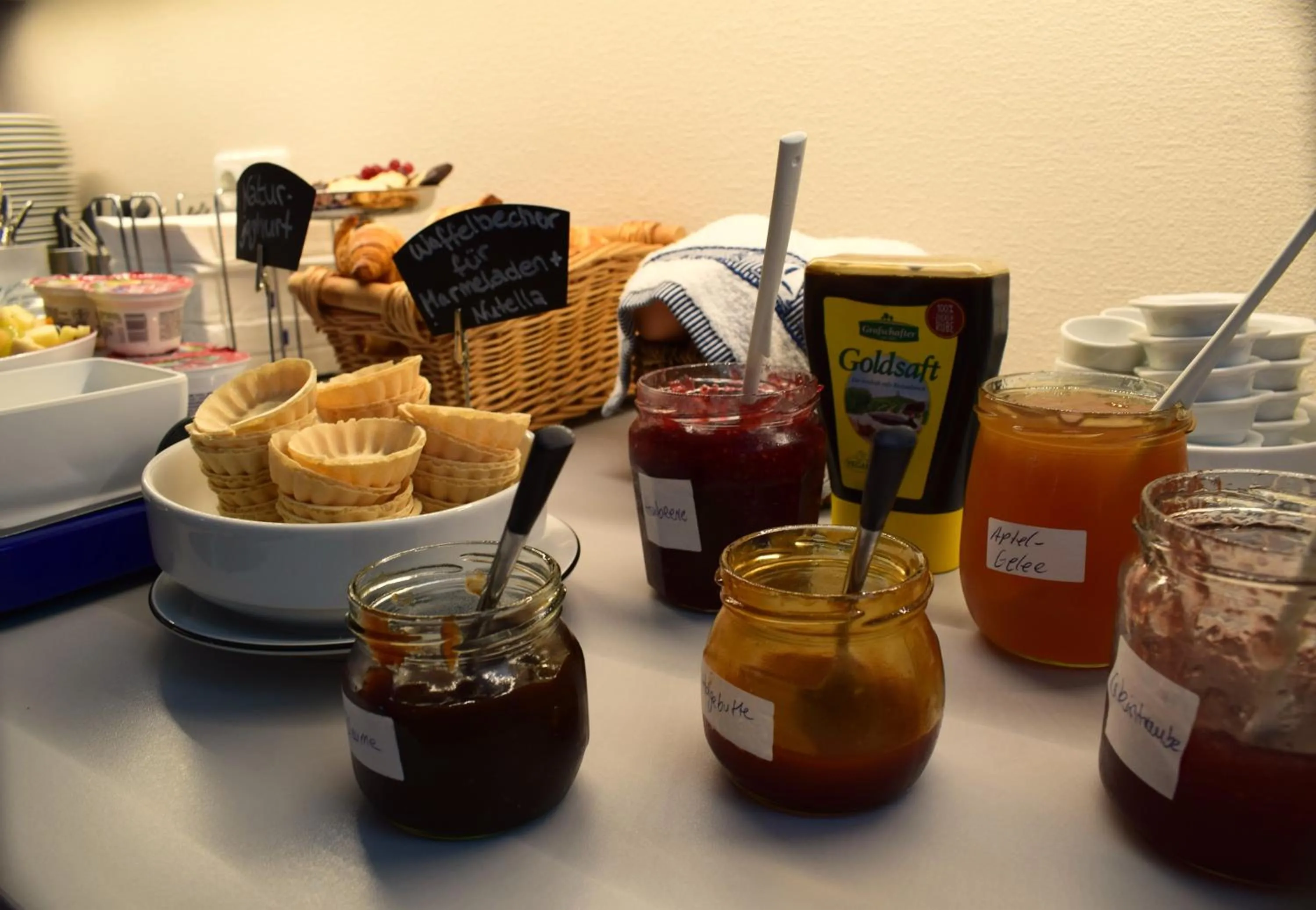 Breakfast in Hotel Haus am Meer