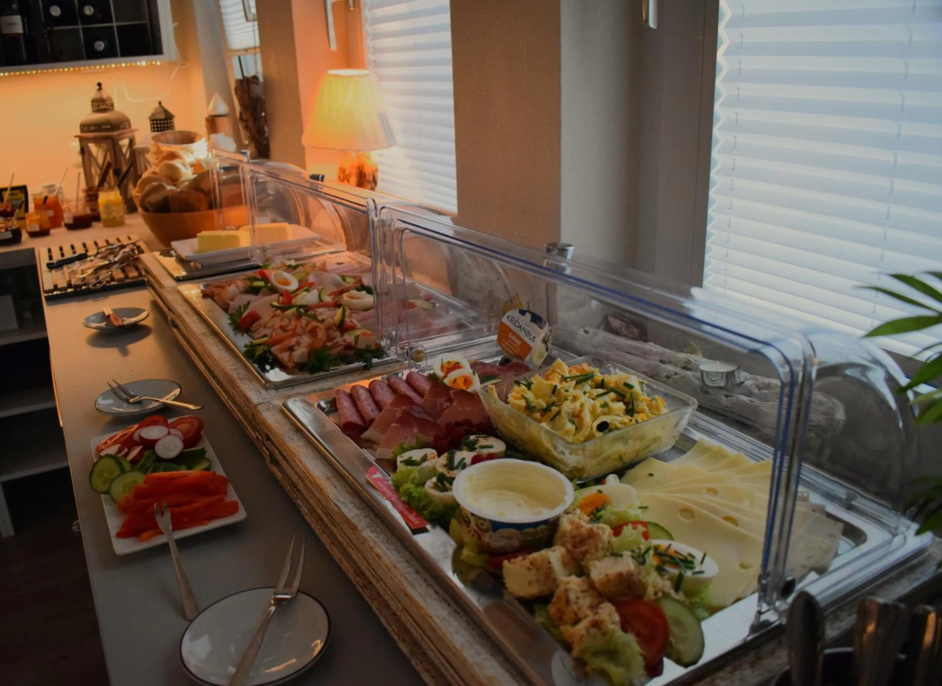 Breakfast in Hotel Haus am Meer
