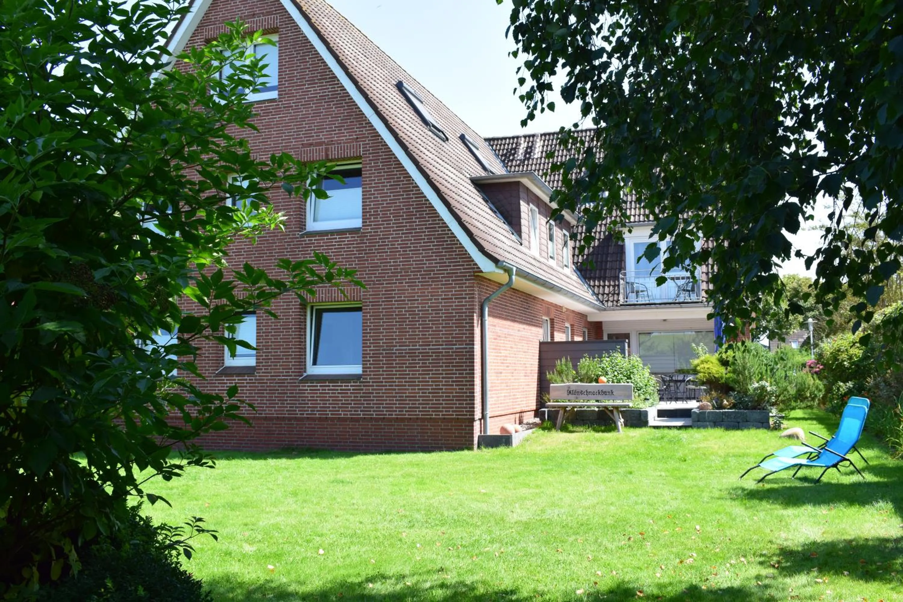 Property building in Hotel Haus am Meer