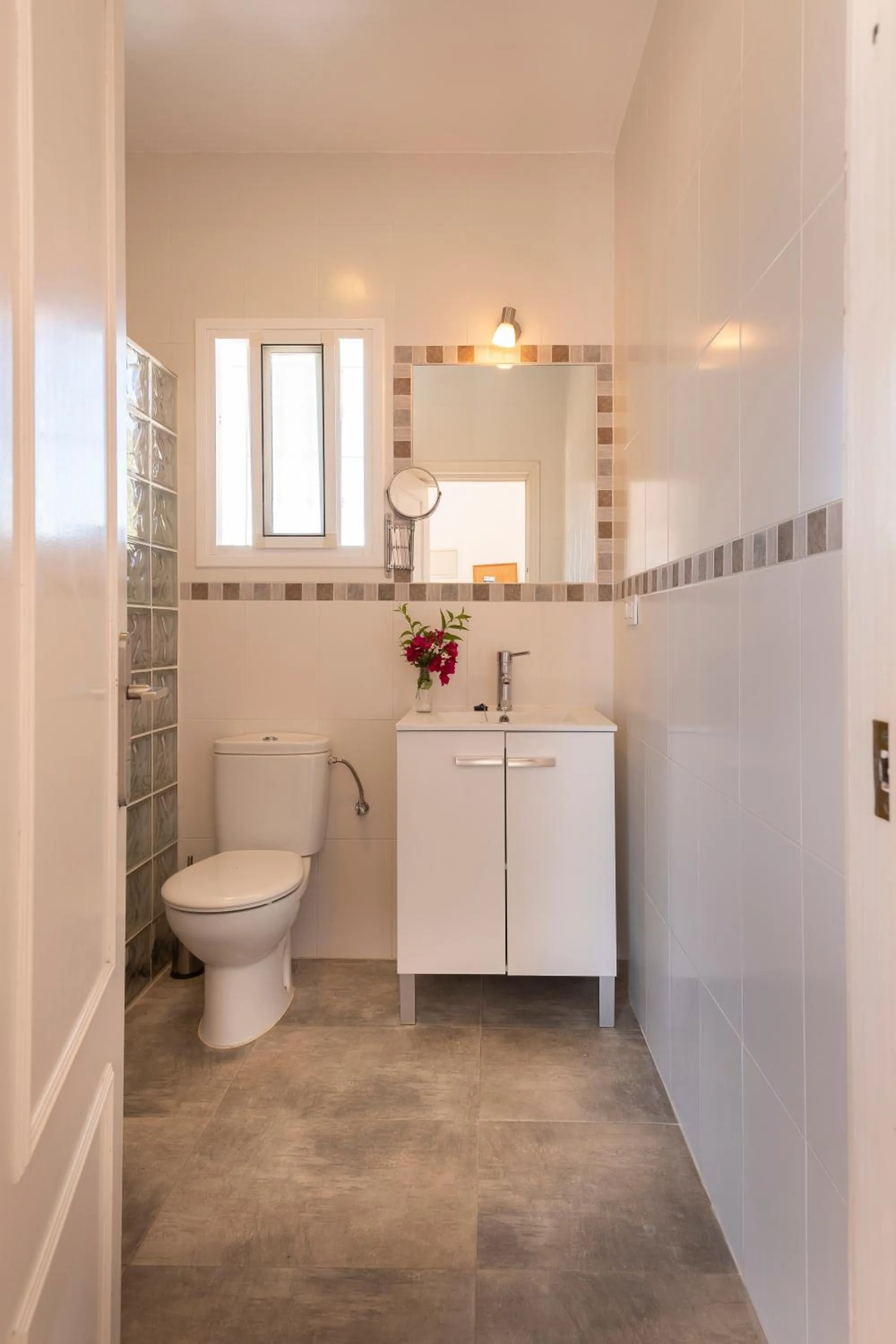Toilet in Casas Karen
