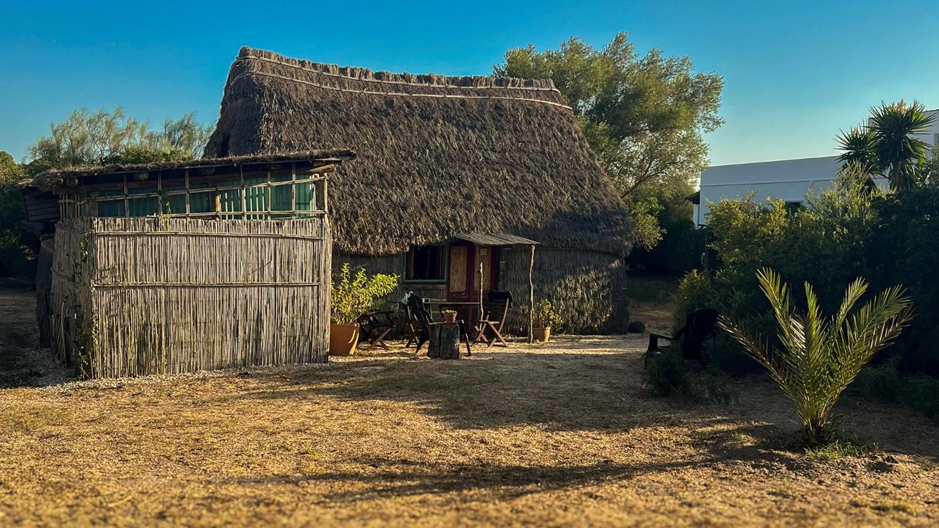 Property building in Casas Karen
