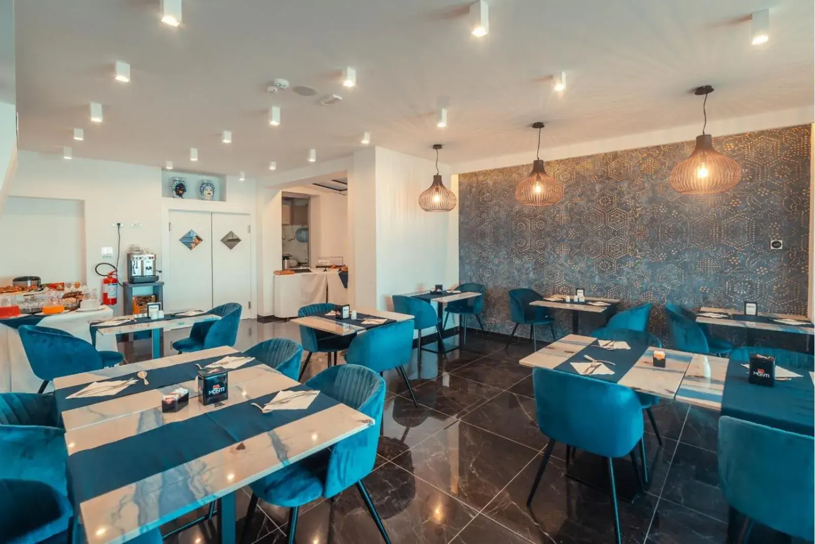 Restaurant/places to eat in Nautilus Hotel Restaurant/places to eat in Nautilus Hotel