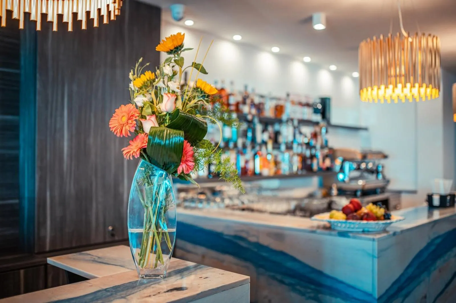 Drinks in Nautilus Hotel