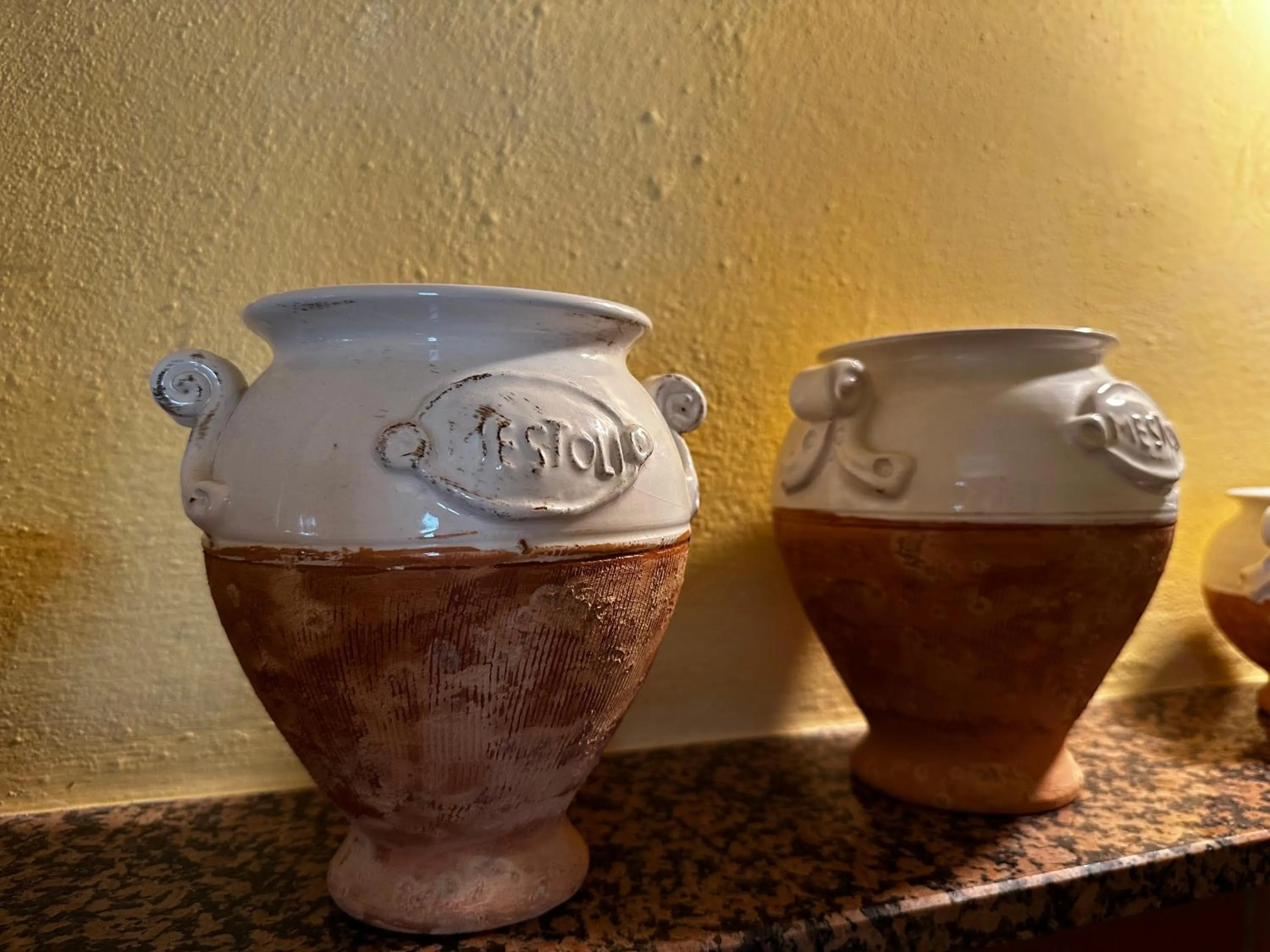 Decorative detail in Relais San Damian