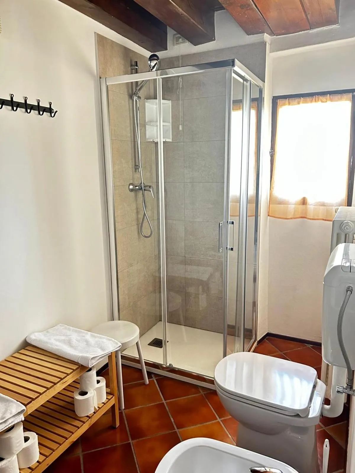 Bathroom in Hotel La Corte