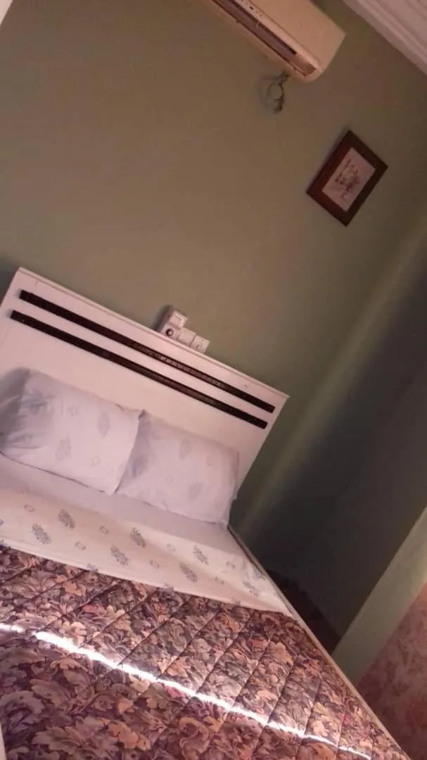 Bed in Gya-son Royal Guest House