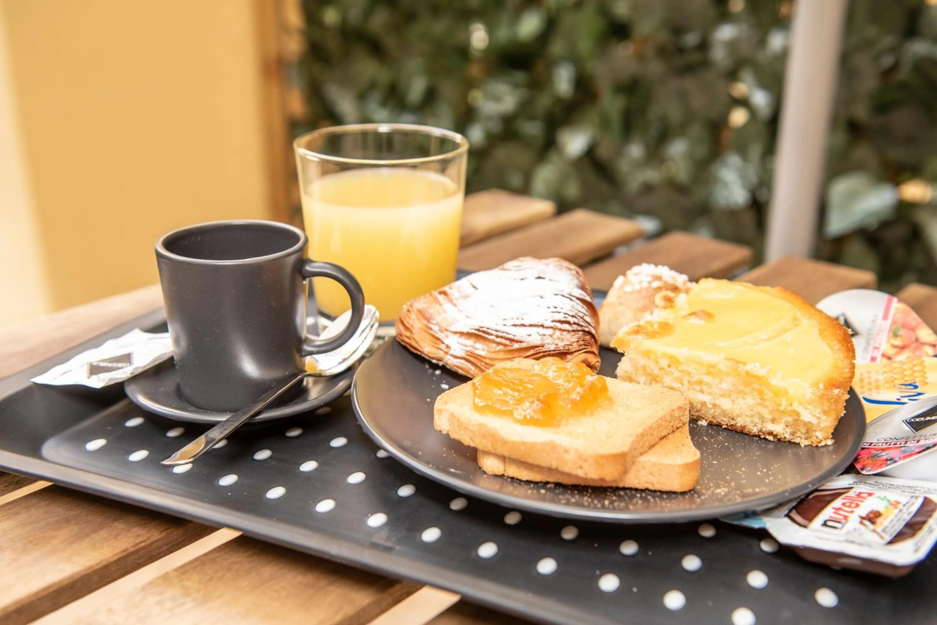 Food and drinks in Petrucci B&B