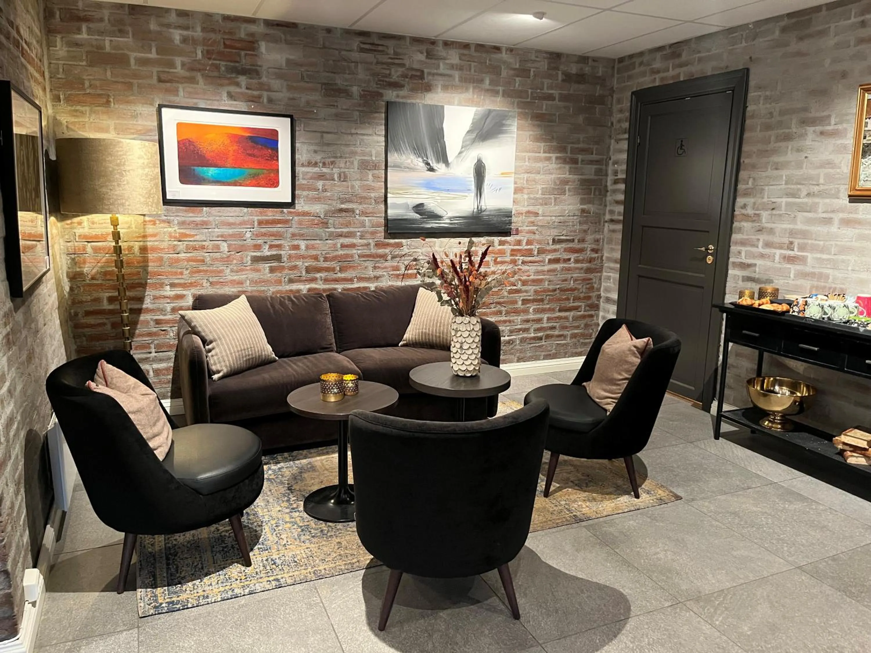 Lobby or reception in Aksjemøllen - by Classic Norway Hotels