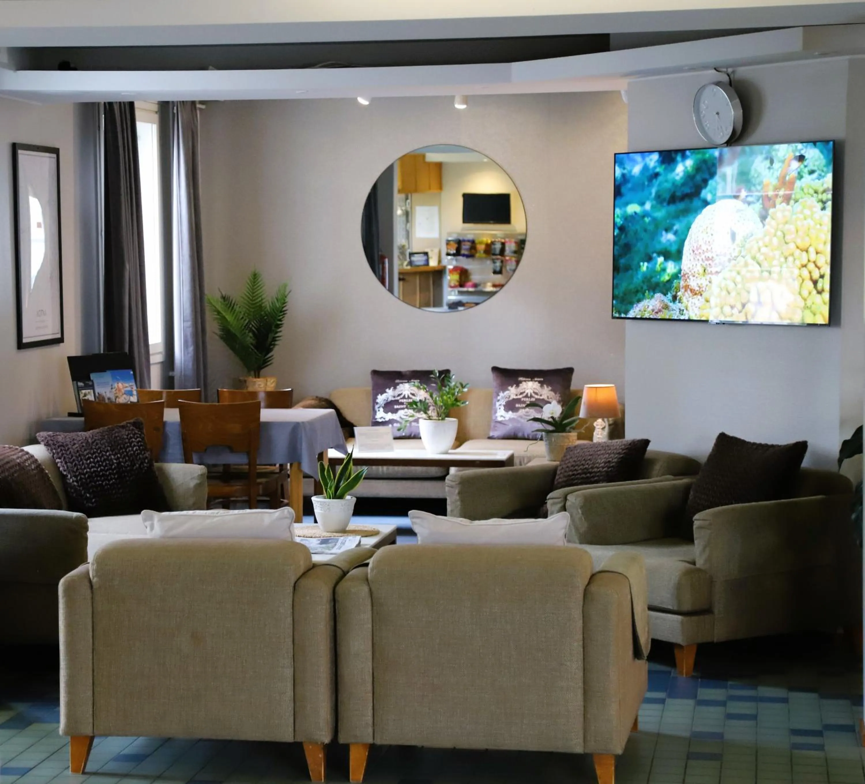 Lounge or bar in Hotel Jokipuisto