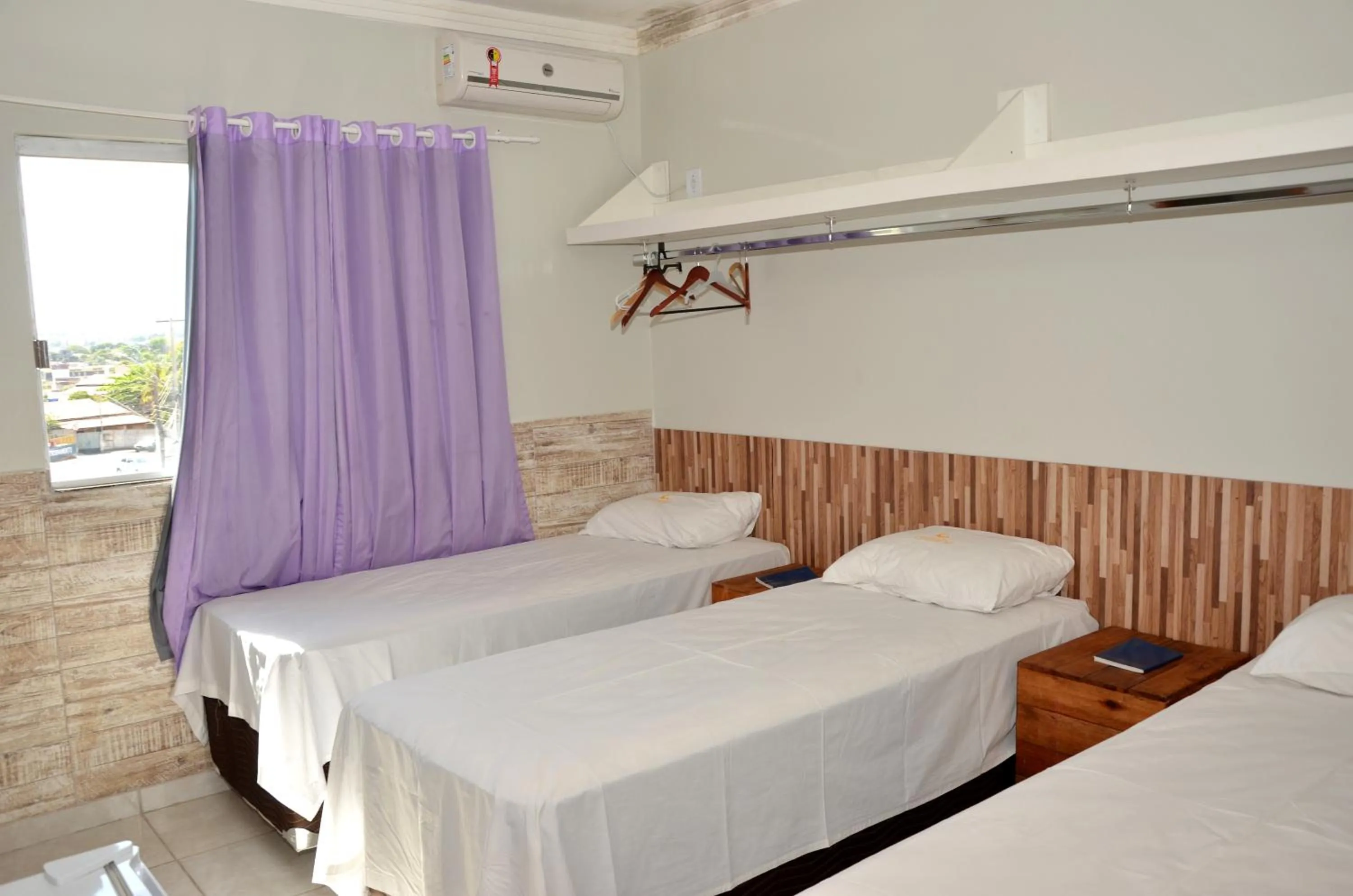 Bed in Hotel Cerrado