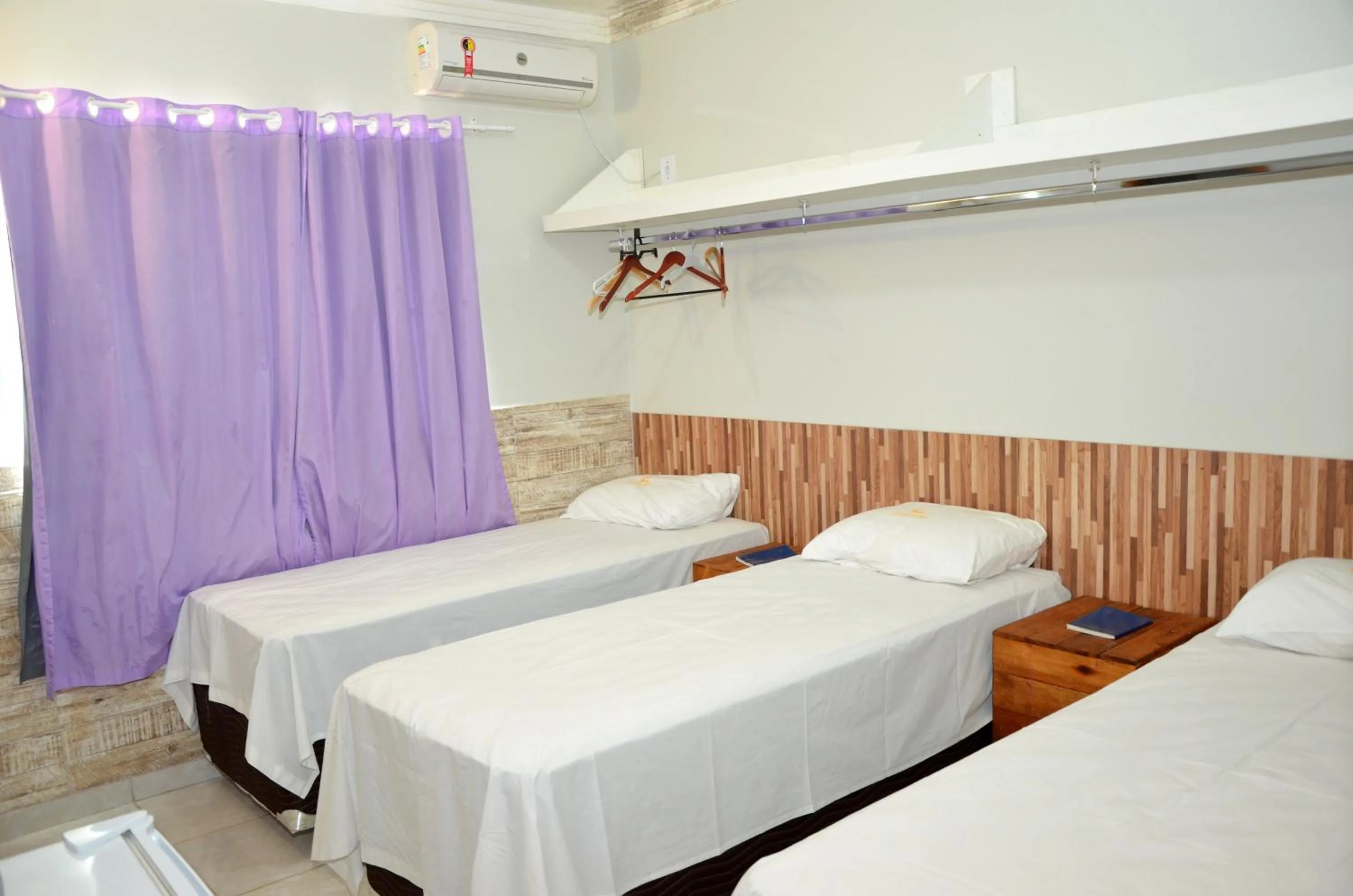 Bed in Hotel Cerrado