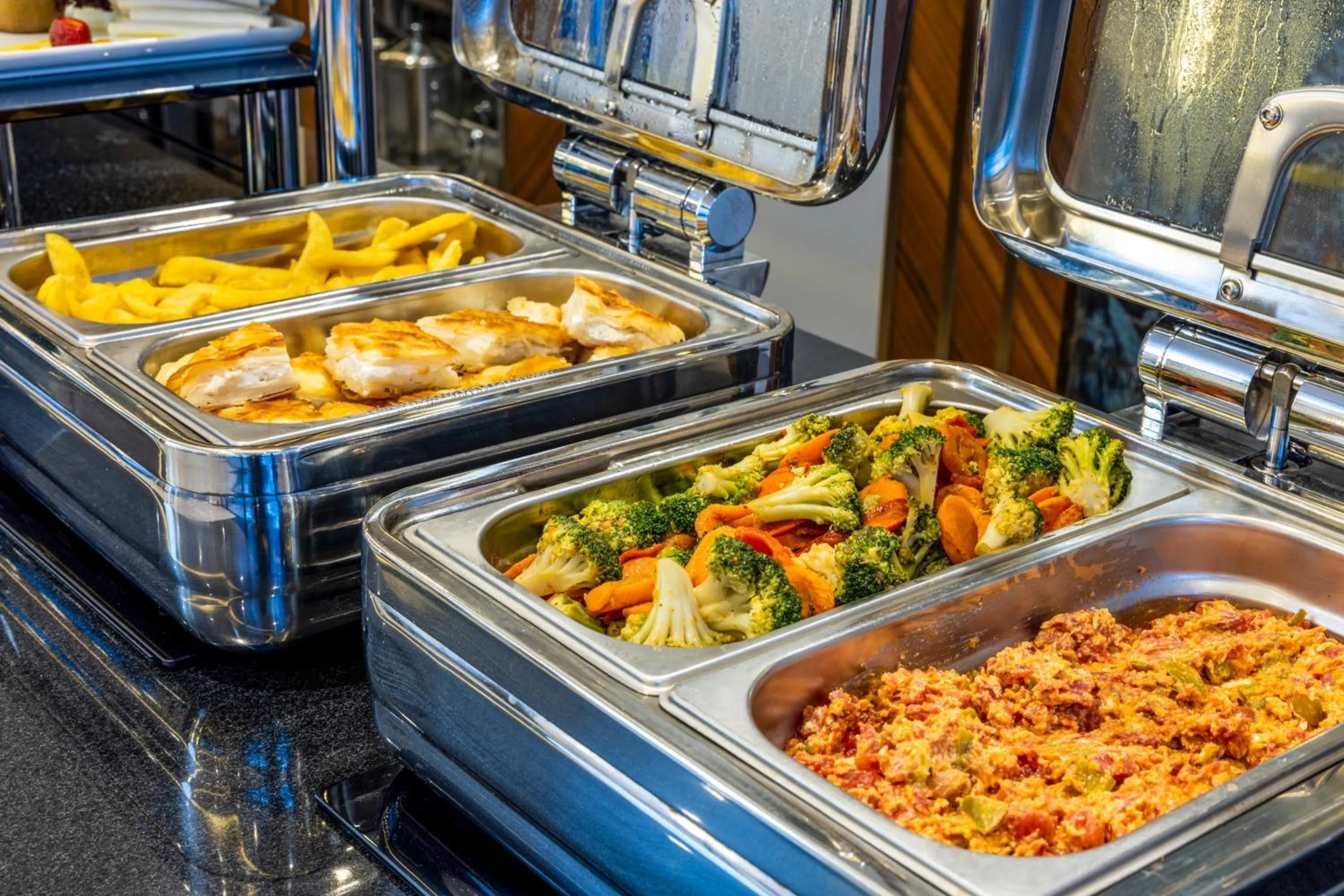 Buffet breakfast in Rast Hotel Sultanahmet