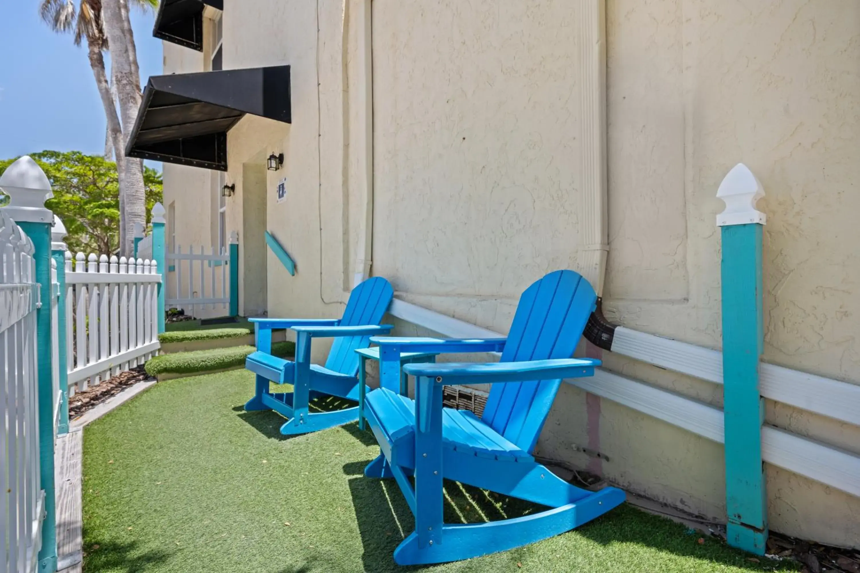 Facade/entrance in The Ringling Beach House Facade/entrance in The Ringling Beach House