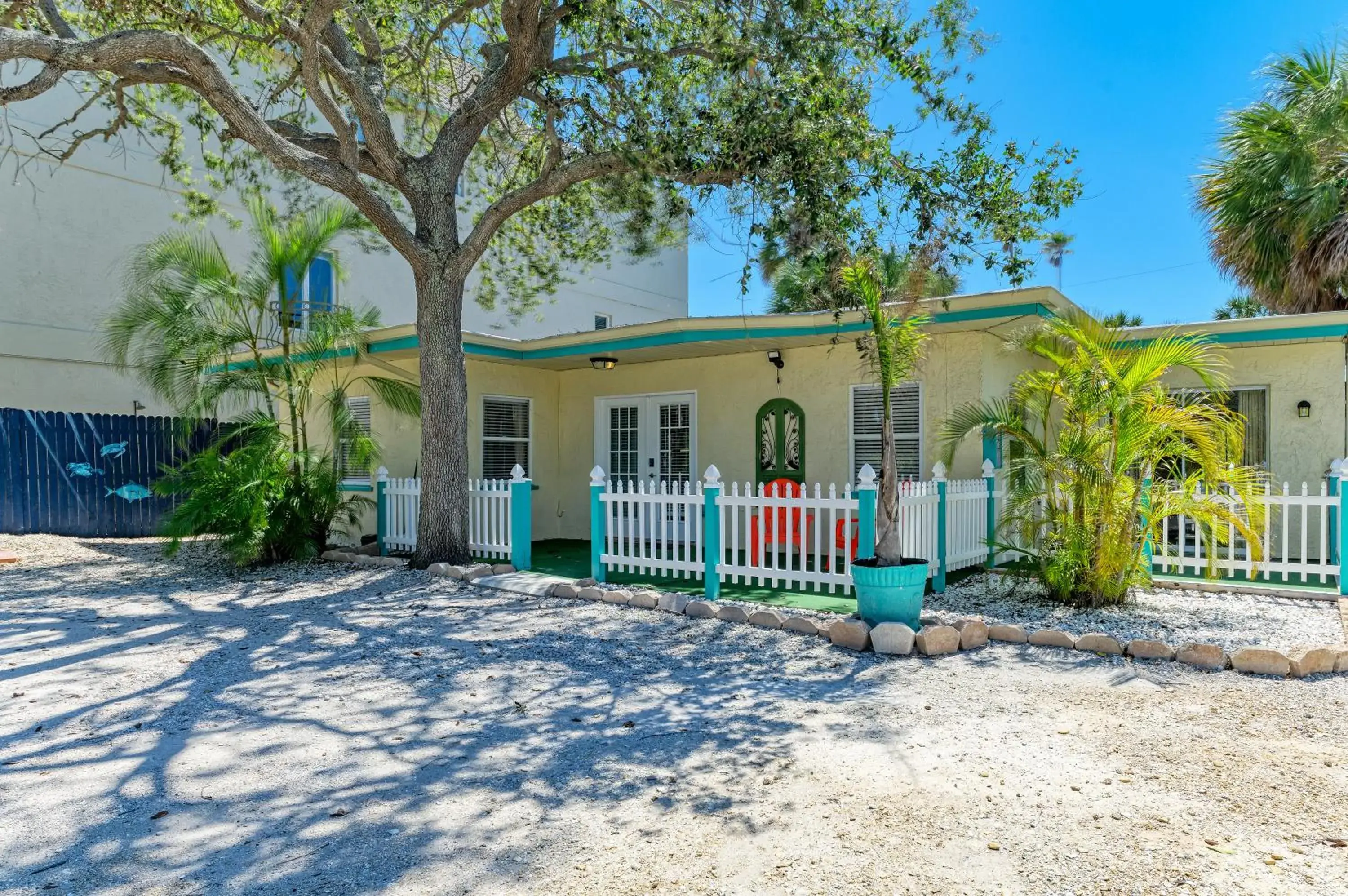 Property building in The Ringling Beach House Property building in The Ringling Beach House