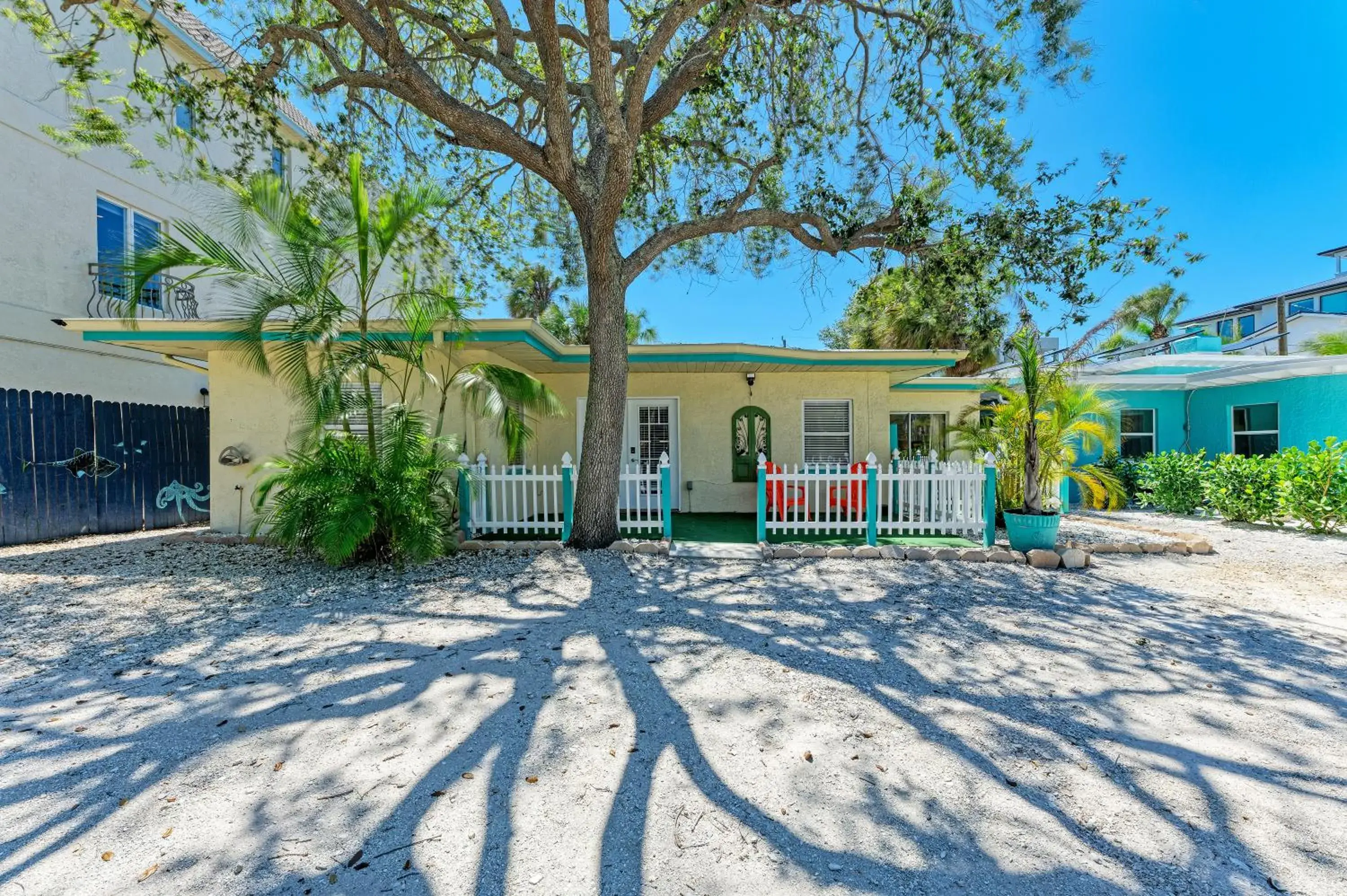 Property building in The Ringling Beach House Property building in The Ringling Beach House