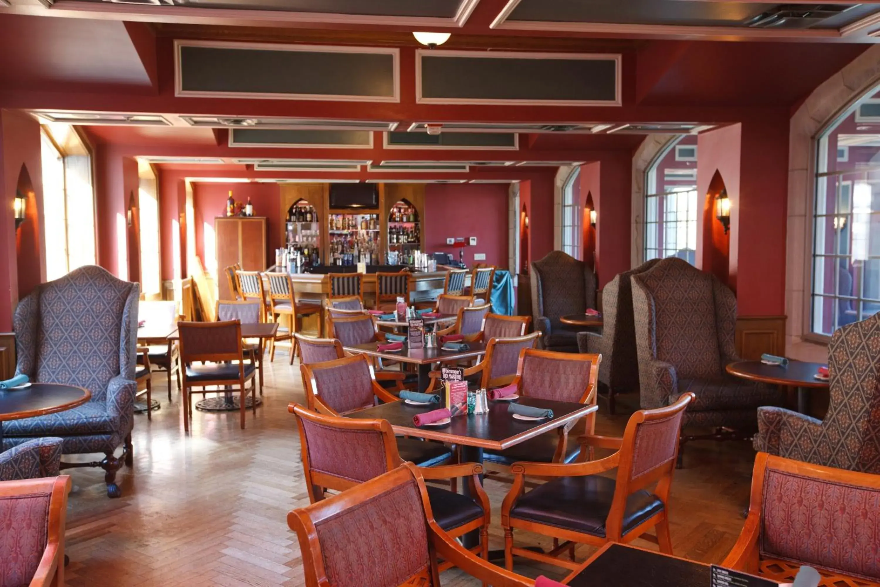 Lounge or bar in The Bertram Inn at Glenmoor Lounge or bar in The Bertram Inn at Glenmoor