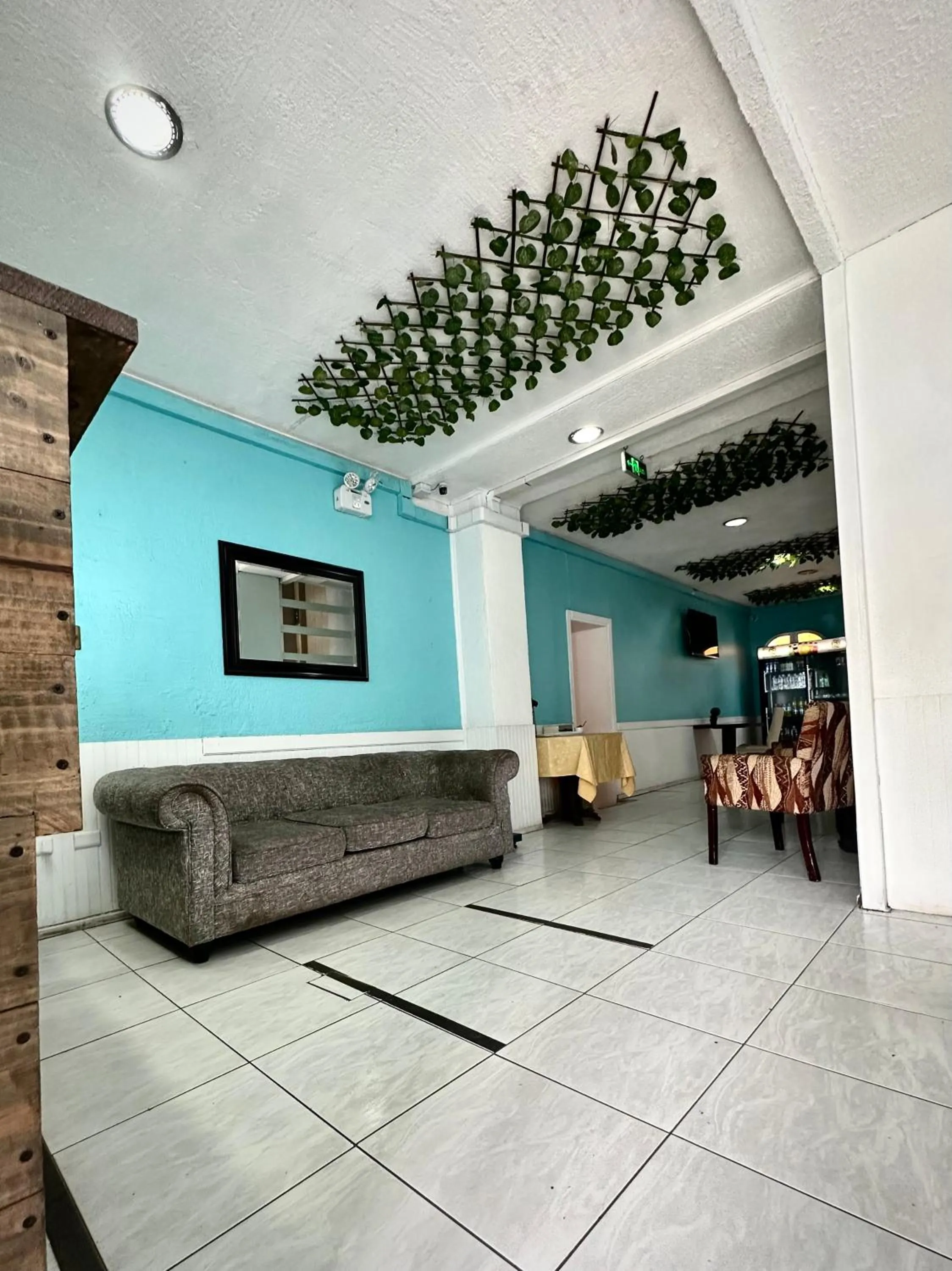 Living room in Hotel Plaza Colon